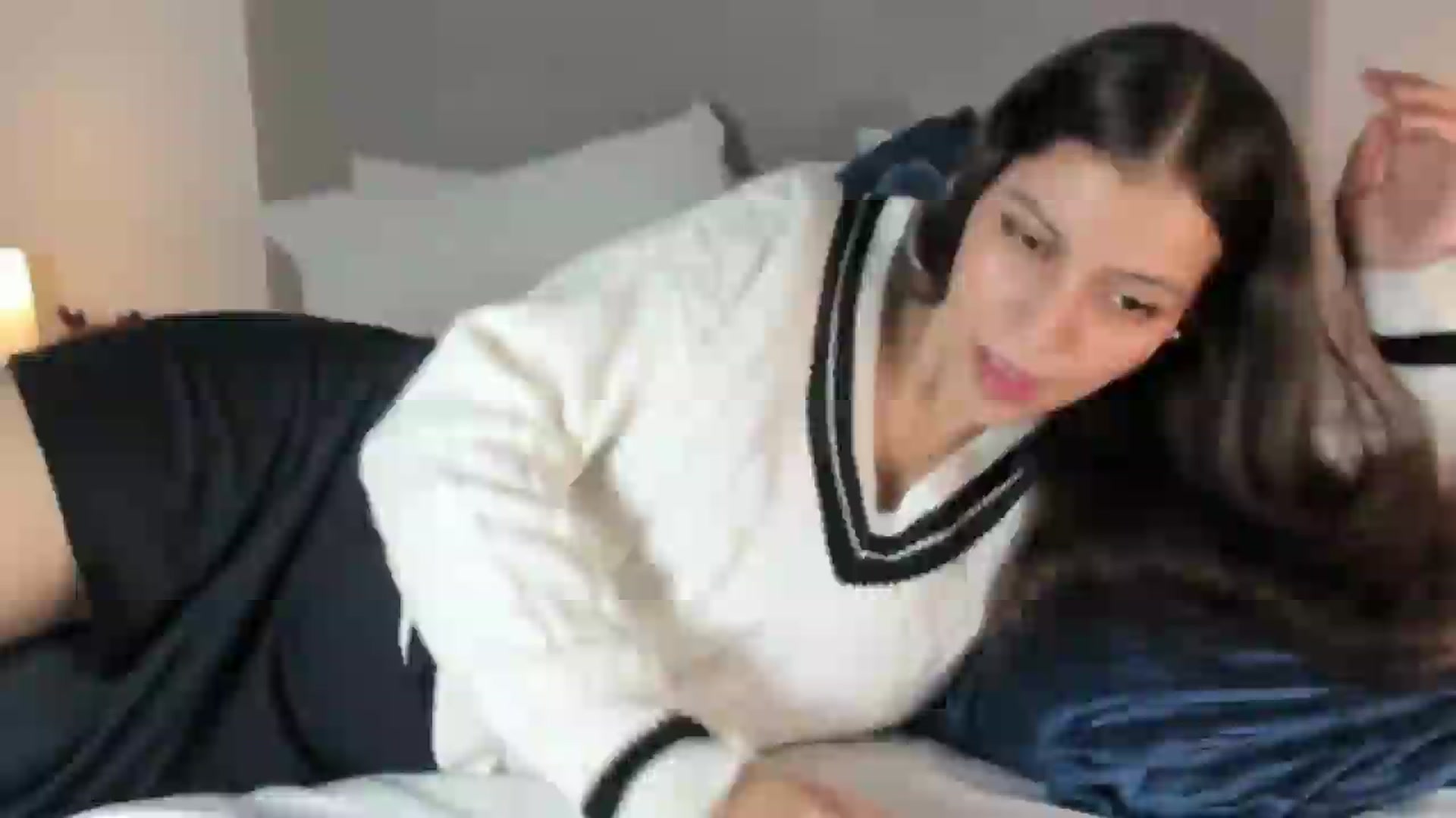 Gallery image thumbnail from Angelacutie's myfreecams stream on, 08/03/2026, 12:10 image 4 of 20