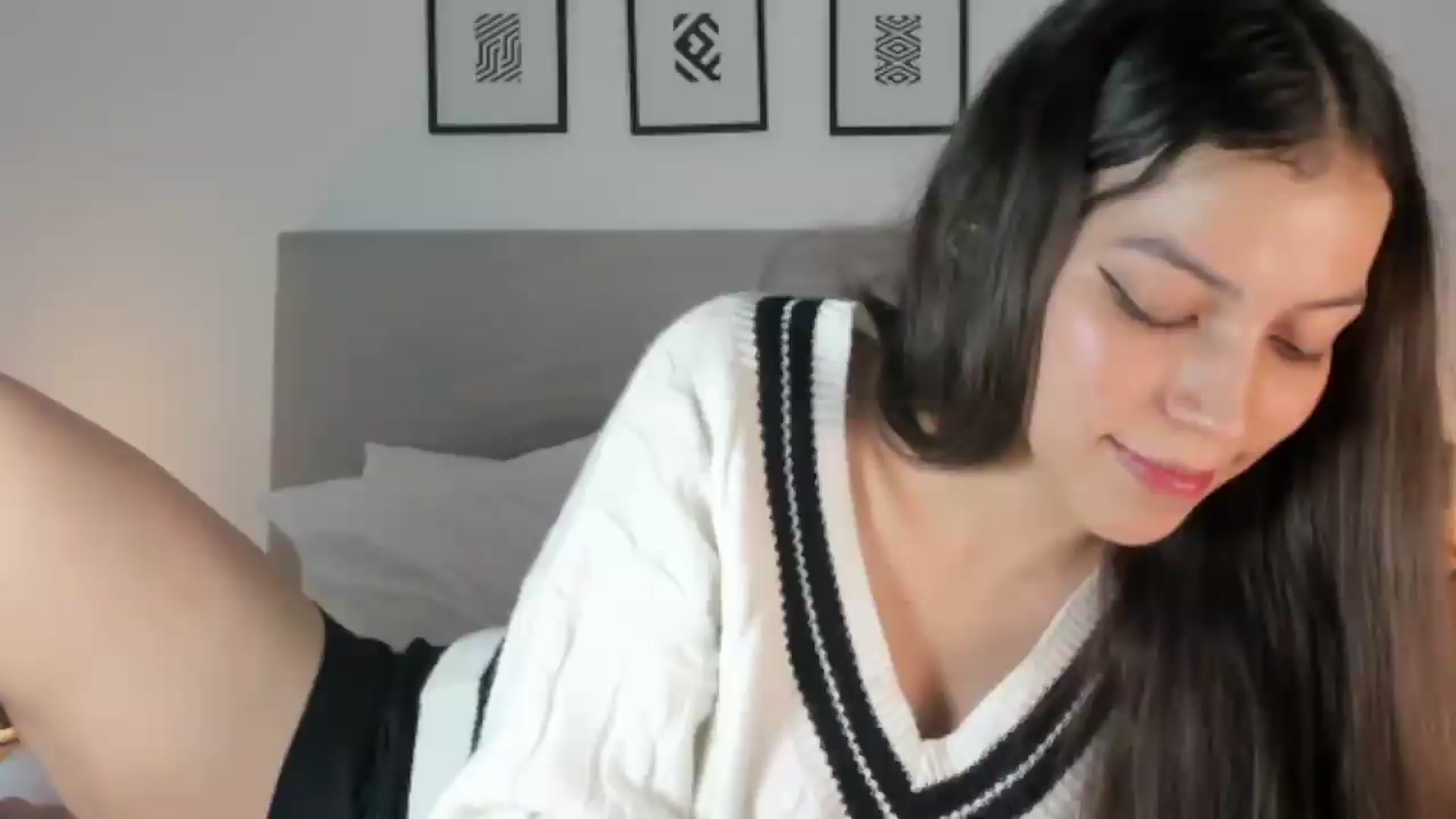 Gallery image thumbnail from Angelacutie's myfreecams stream on, 08/03/2026, 12:10 image 6 of 20
