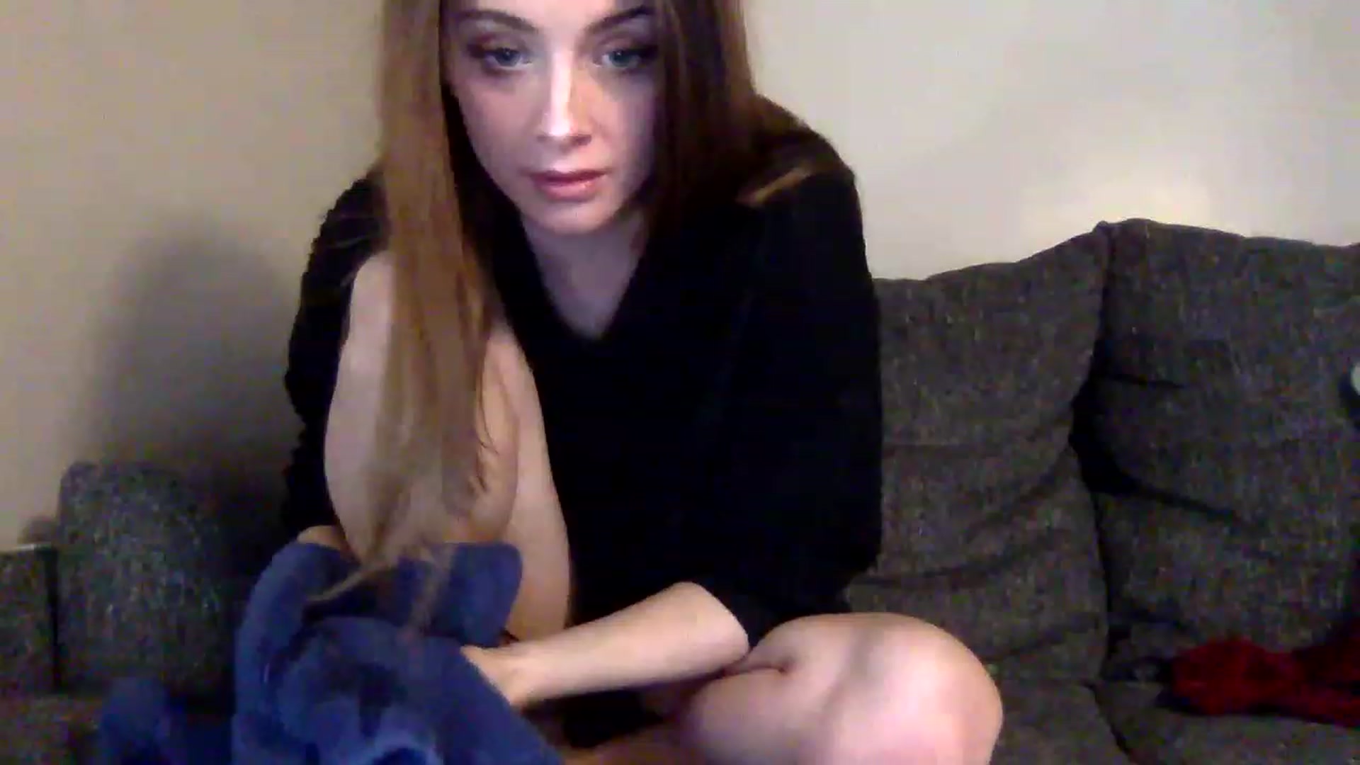Gallery image thumbnail from Angelbabyyyy2's myfreecams stream on, 12/01/2022, 16:47 image 11 of 20