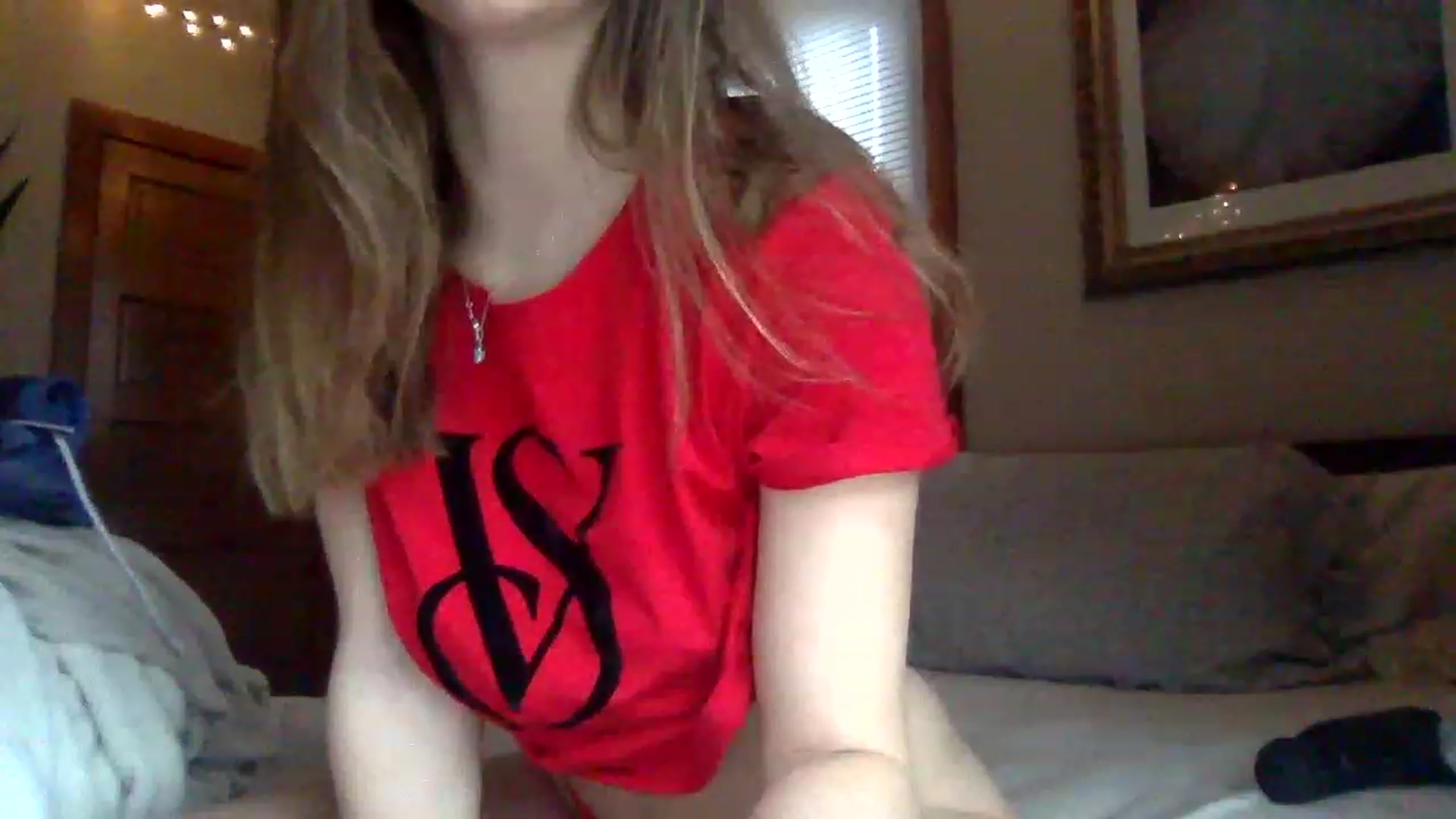 Gallery image thumbnail from Angelbabyyyy2's myfreecams stream on, 01/12/2023, 19:08 image 6 of 20