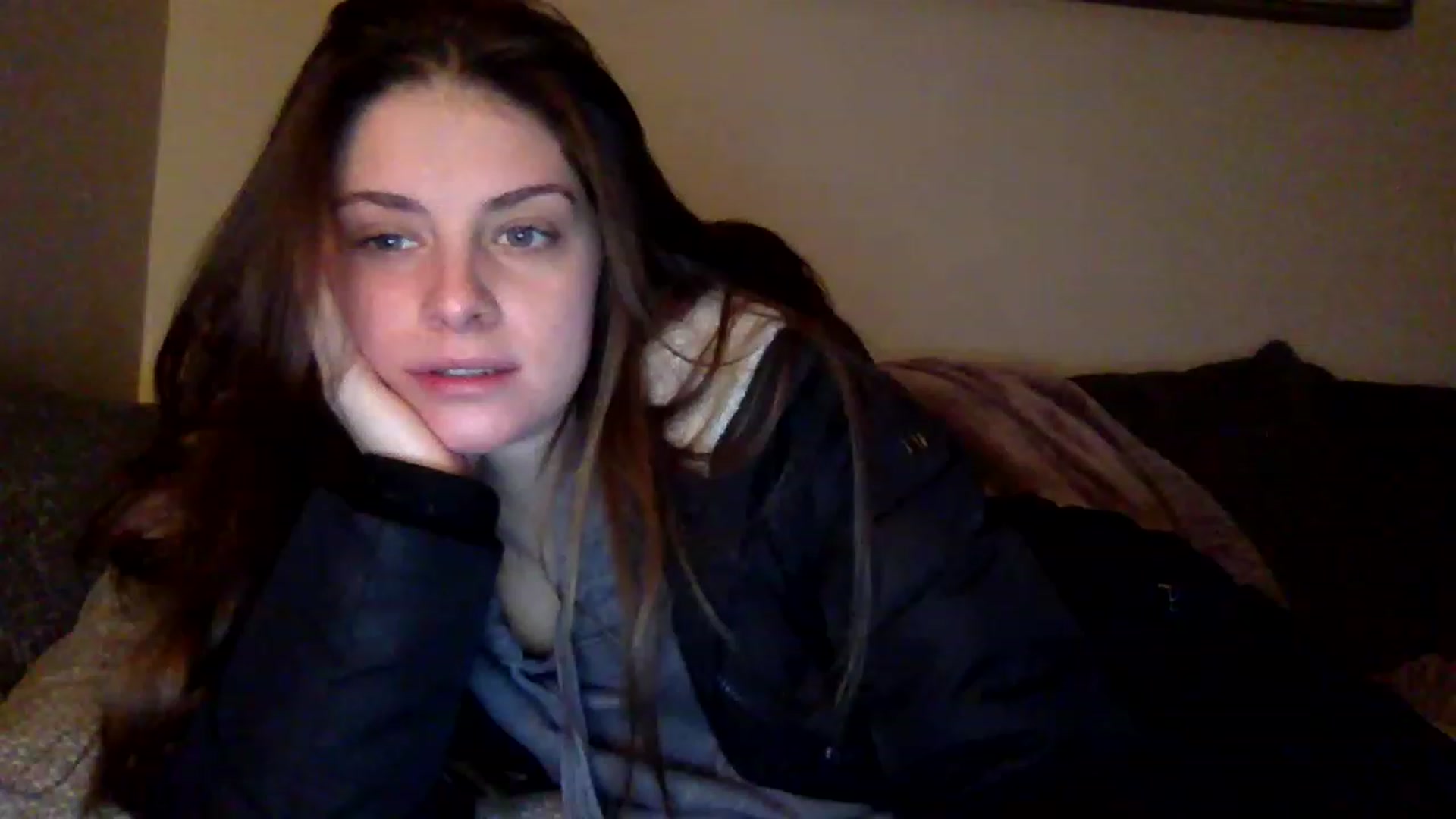 Gallery image thumbnail from Angelbabyyyy2's myfreecams stream on, 02/03/2023, 13:31 image 2 of 20