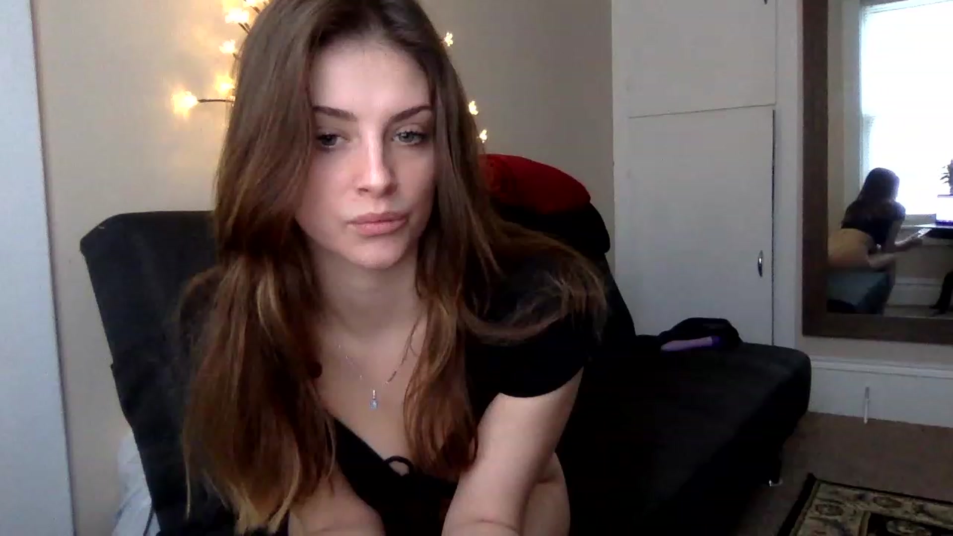 Gallery image thumbnail from Angelbabyyyy2's myfreecams stream on, 02/17/2023, 16:33 image 3 of 20