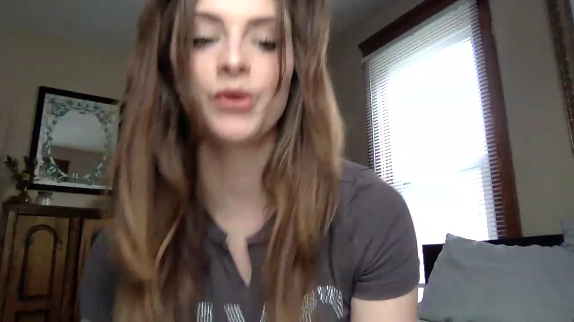 Gallery image thumbnail from Angelbabyyyy2's myfreecams stream on, 04/21/2023, 14:16 image 10 of 20