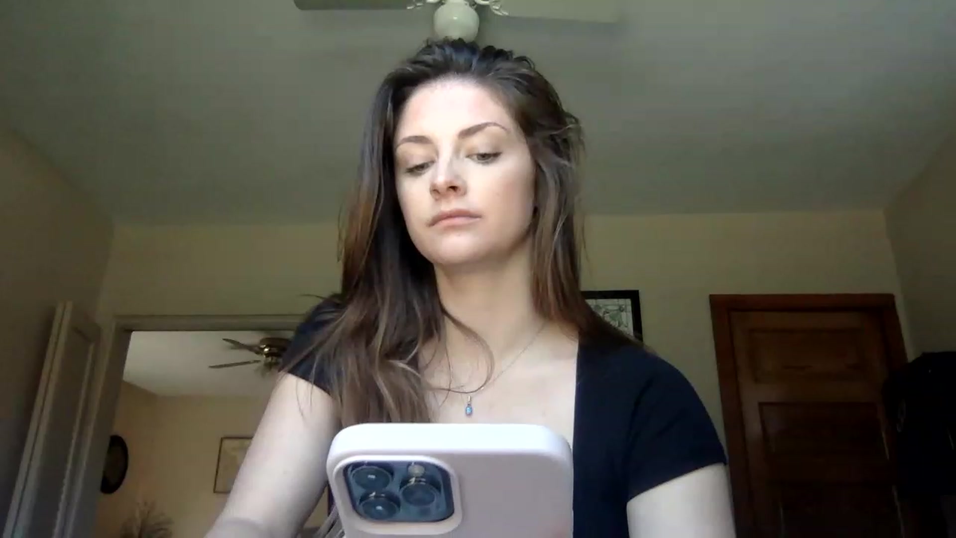 Gallery image thumbnail from Angelbabyyyy2's myfreecams stream on, 05/10/2023, 15:54 image 18 of 20