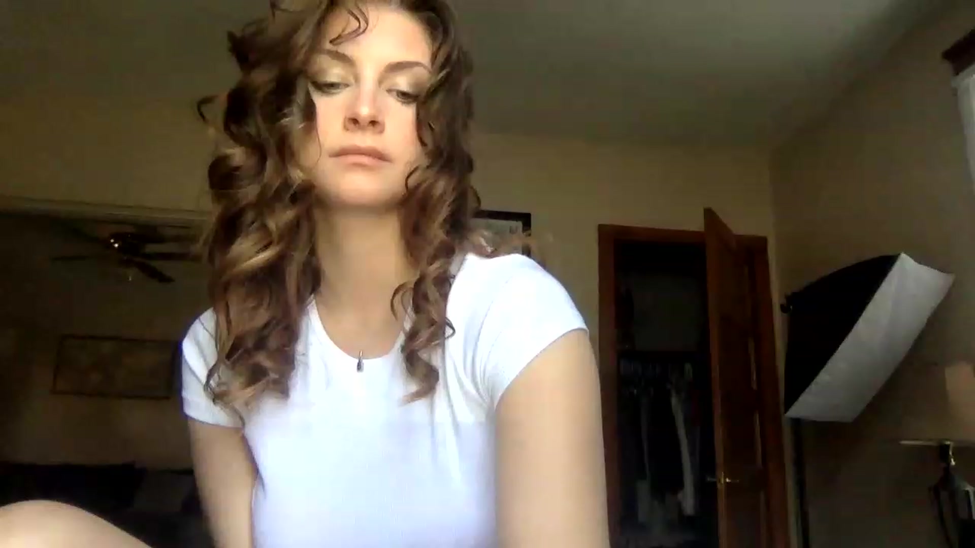 Gallery image thumbnail from Angelbabyyyy2's myfreecams stream on, 05/16/2023, 19:24 image 9 of 20