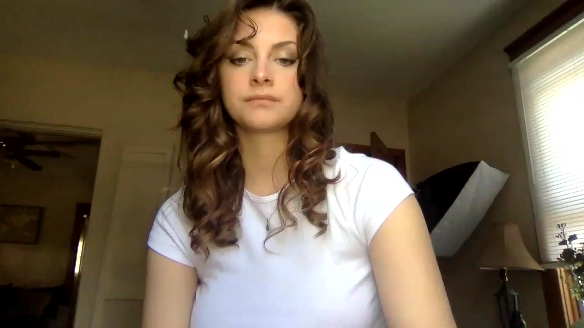 Gallery image thumbnail from Angelbabyyyy2's myfreecams stream on, 05/16/2023, 19:24 image 17 of 20