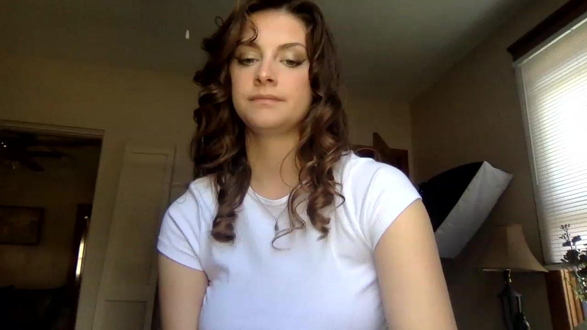 Gallery image thumbnail from Angelbabyyyy2's myfreecams stream on, 05/16/2023, 19:24 image 18 of 20