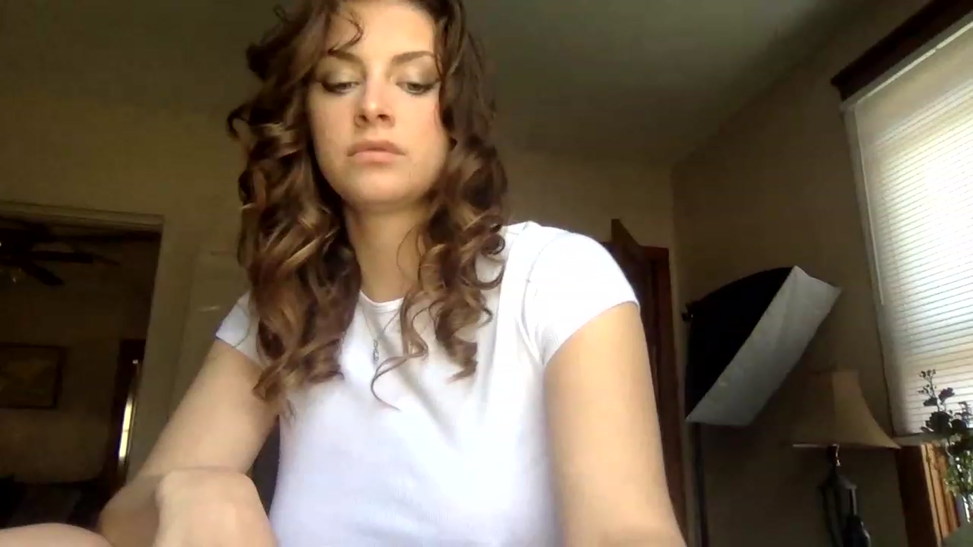 Gallery image thumbnail from Angelbabyyyy2's myfreecams stream on, 05/16/2023, 19:24 image 14 of 20