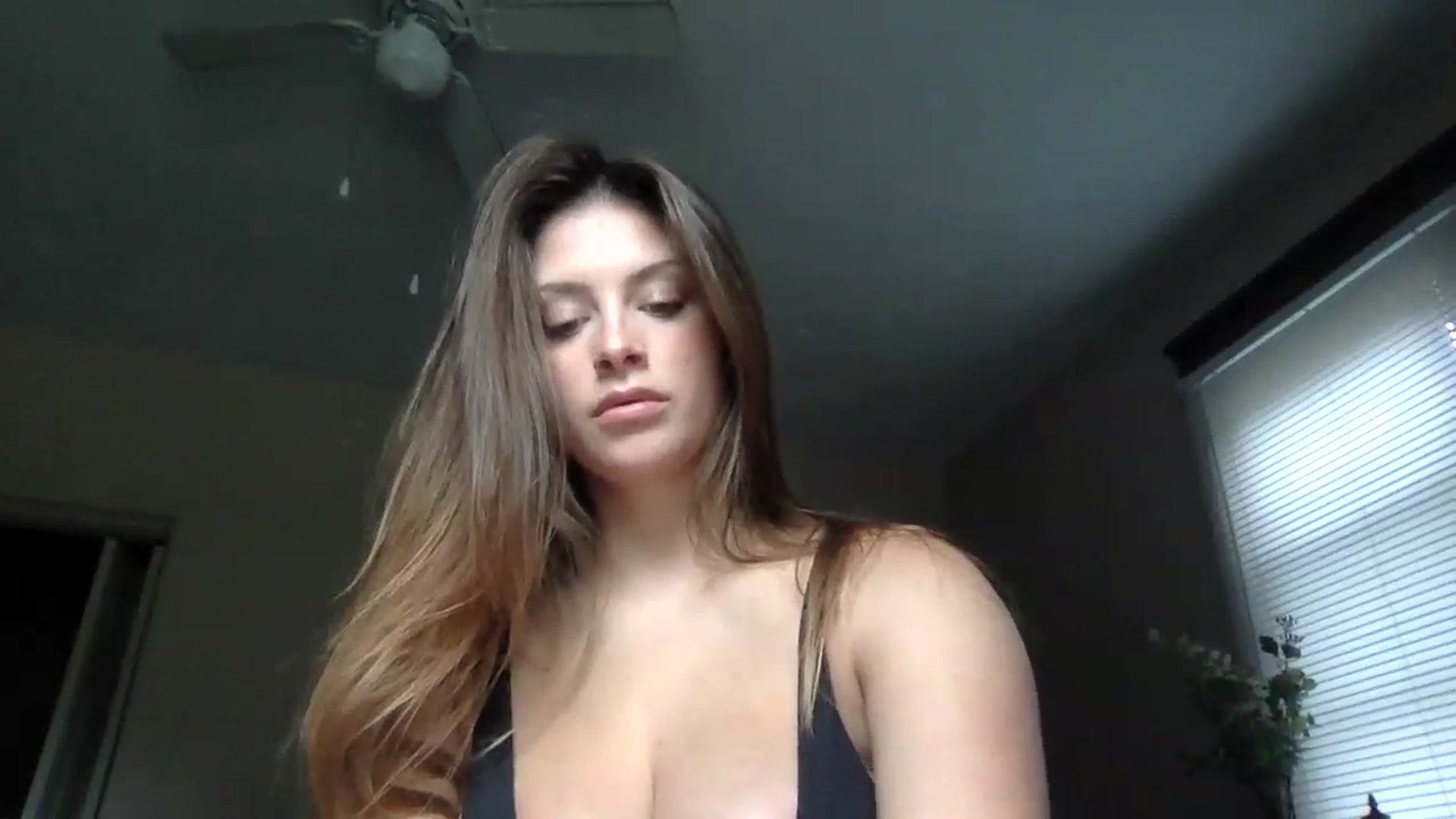 Gallery image thumbnail from Angelbabyyyy2's myfreecams stream on, 08/30/2023, 15:25 image 13 of 20