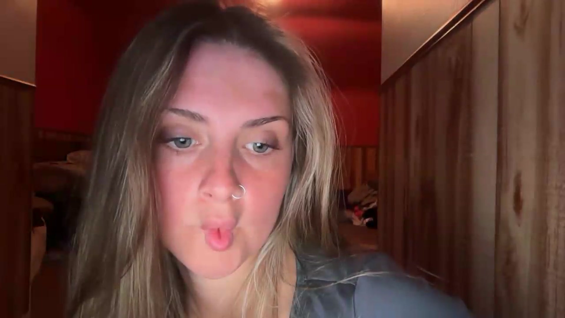 Gallery image thumbnail from Angelbabyyyy2's myfreecams stream on, 07/23/2026, 01:37 image 17 of 20