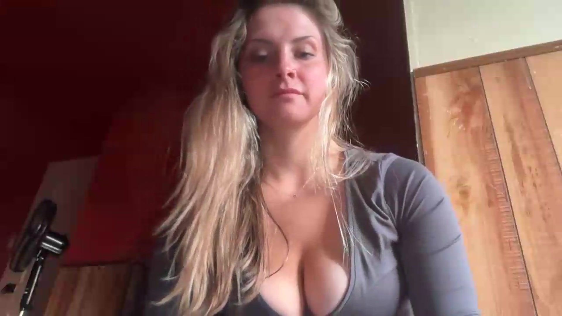 Gallery image thumbnail from Angelbabyyyy2's myfreecams stream on, 07/23/2026, 01:37 image 5 of 20