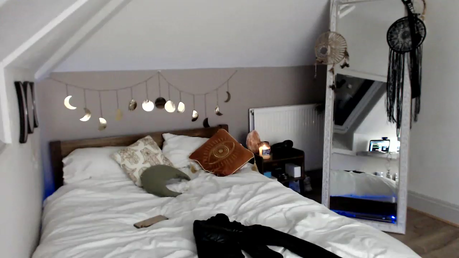 Gallery image thumbnail from Angeleska's myfreecams stream on, 01/15/2023, 19:42 image 12 of 20
