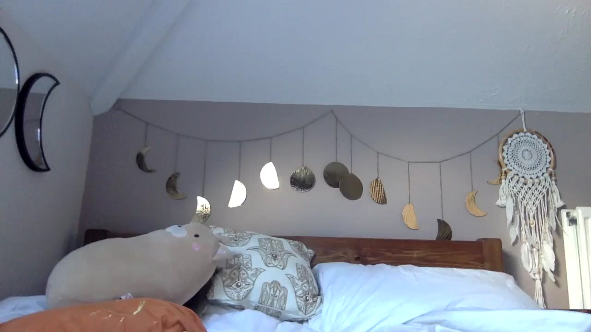 Gallery image thumbnail from Angeleska's myfreecams stream on, 07/07/2024, 18:15 image 7 of 20