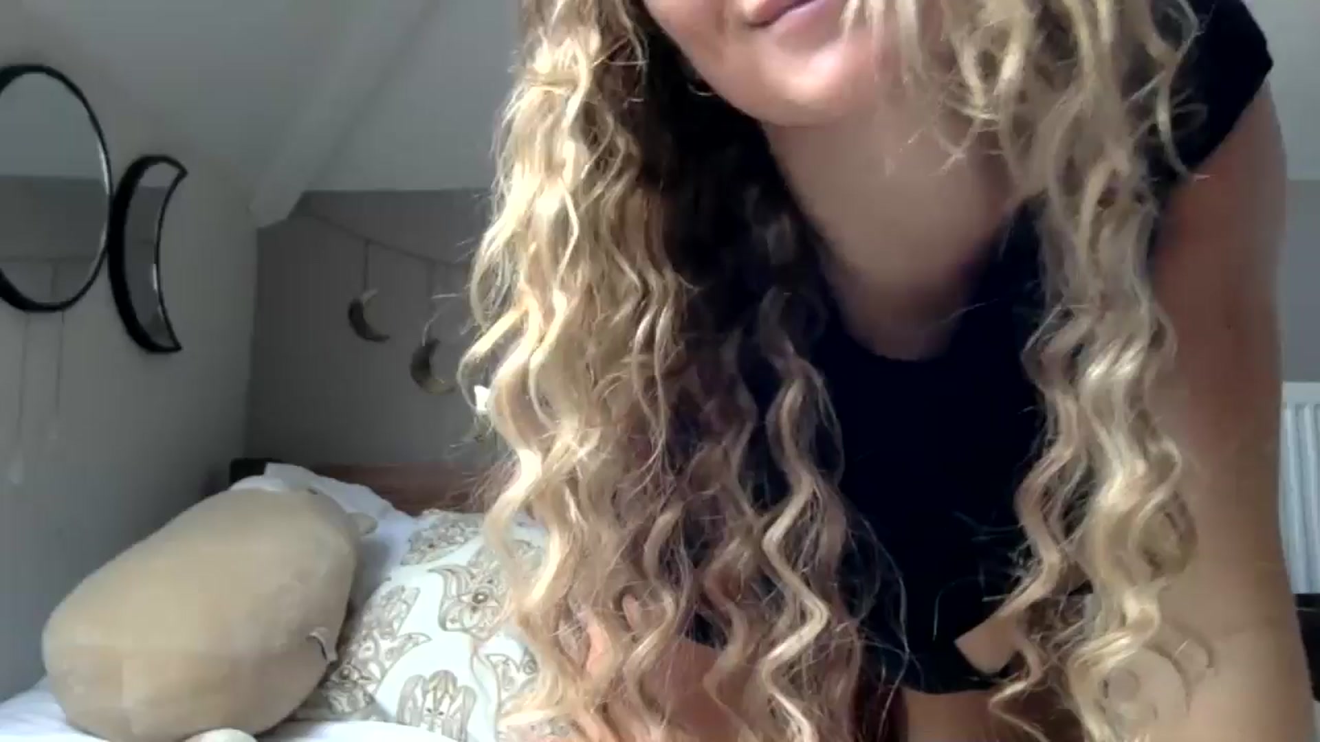 Gallery image thumbnail from Angeleska's myfreecams stream on, 07/28/2024, 16:47 image 1 of 20
