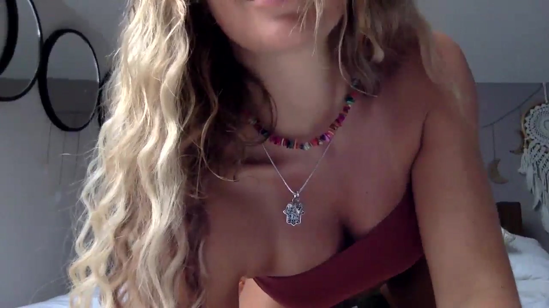 Gallery image thumbnail from Angeleska's myfreecams stream on, 08/17/2024, 18:04 image 11 of 20