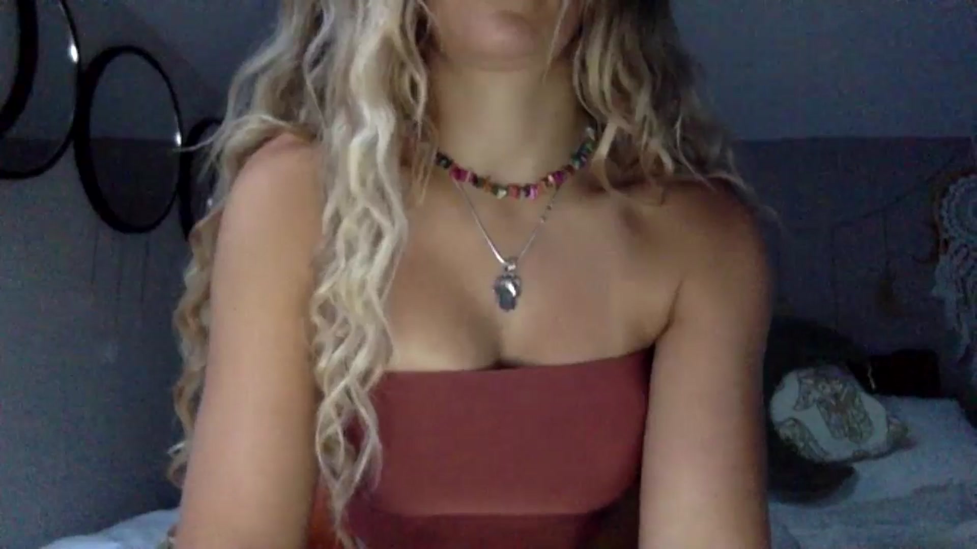 Gallery image thumbnail from Angeleska's myfreecams stream on, 08/17/2024, 19:31 image 4 of 20