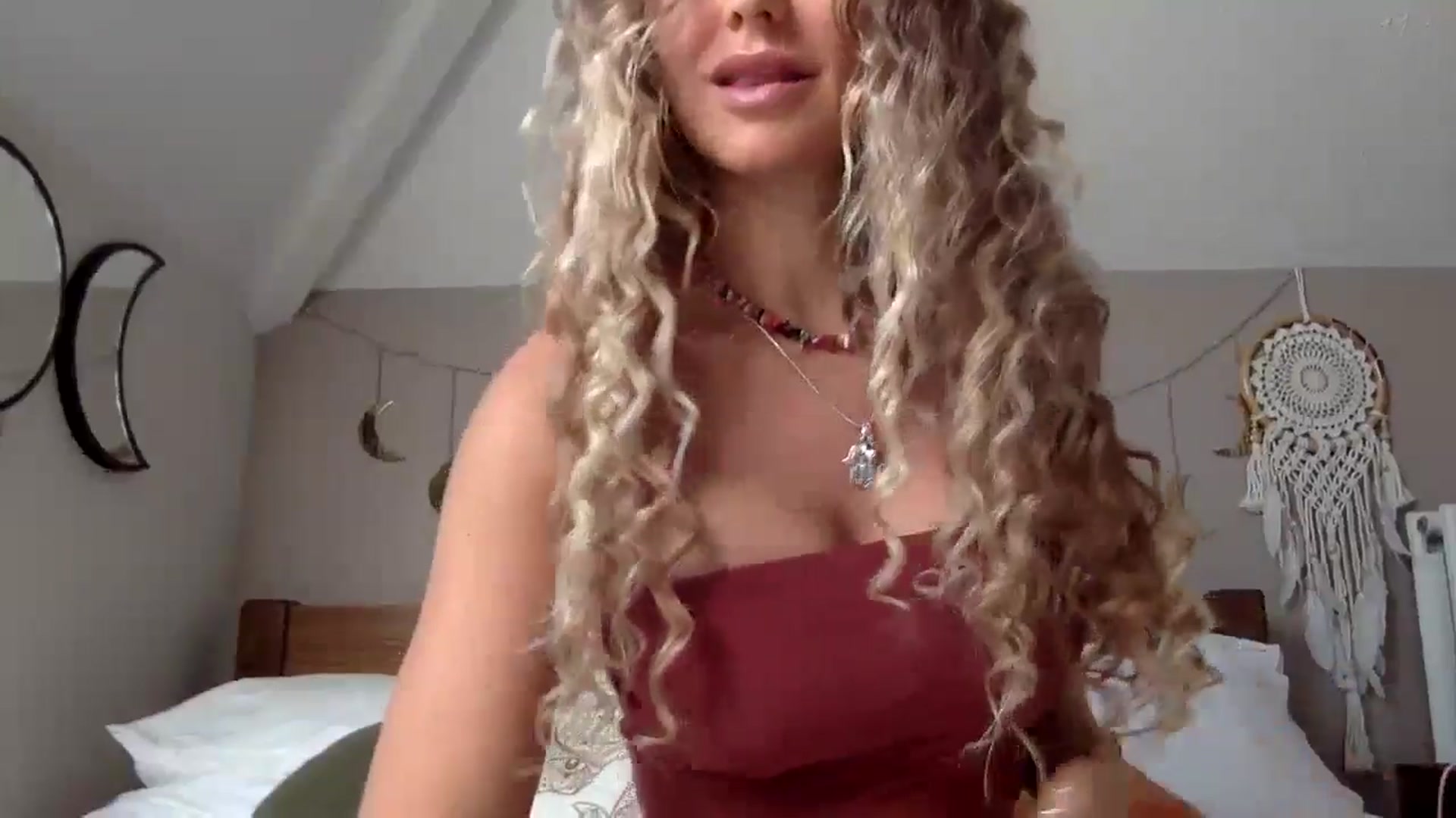 Gallery image thumbnail from Angeleska's myfreecams stream on, 09/14/2024, 12:45 image 8 of 20