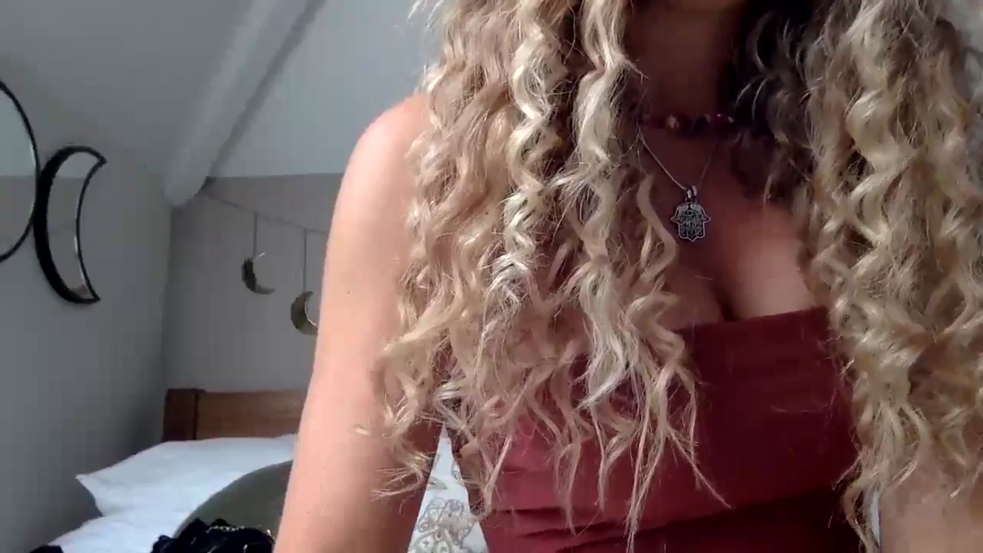 Gallery image thumbnail from Angeleska's myfreecams stream on, 09/14/2024, 12:45 image 16 of 20