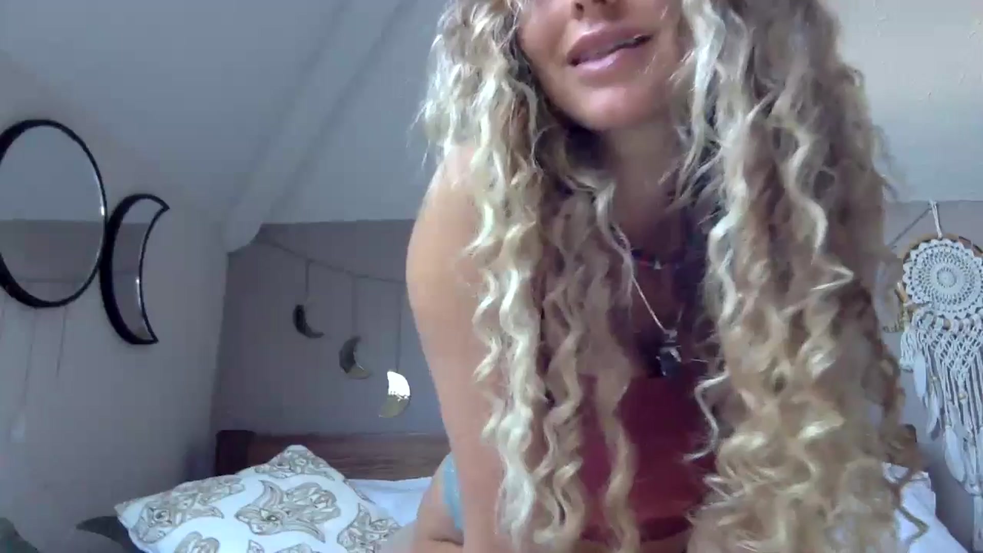 Gallery image thumbnail from Angeleska's myfreecams stream on, 09/14/2024, 15:50 image 14 of 20