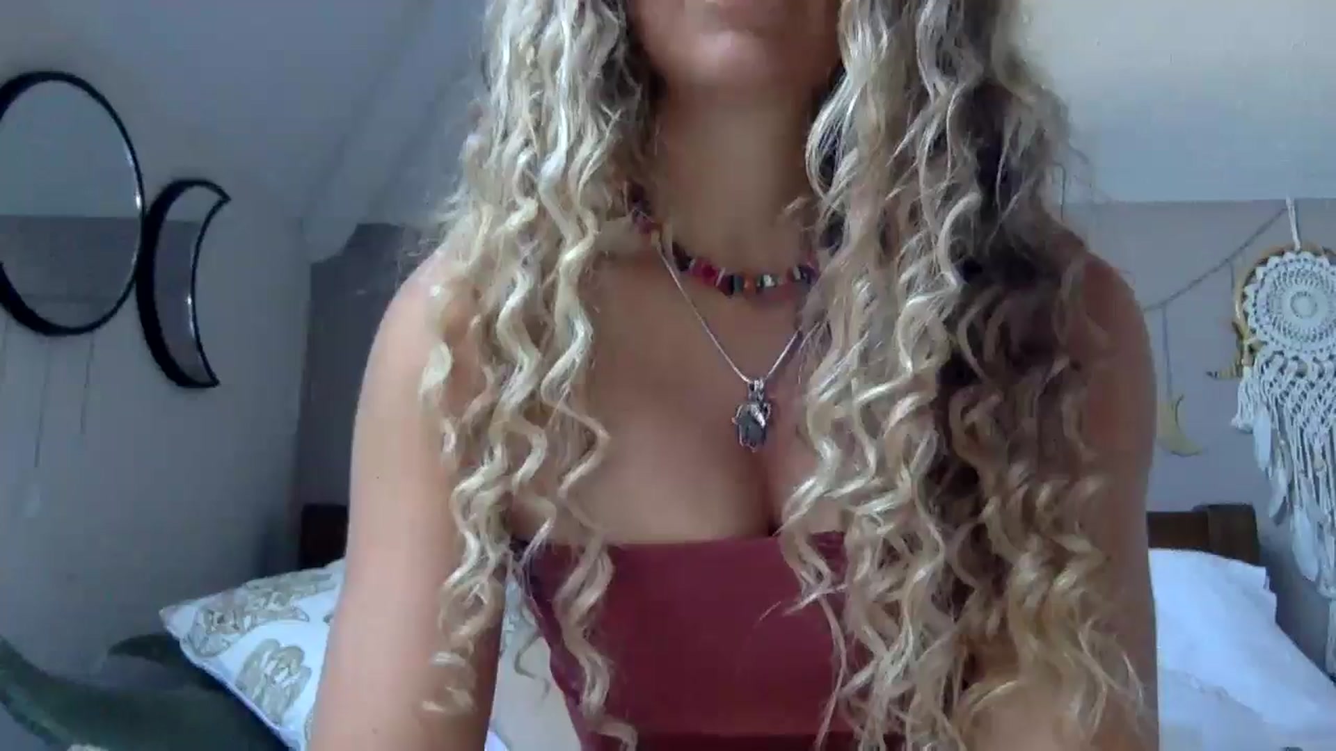 Gallery image thumbnail from Angeleska's myfreecams stream on, 09/14/2024, 16:13 image 1 of 20