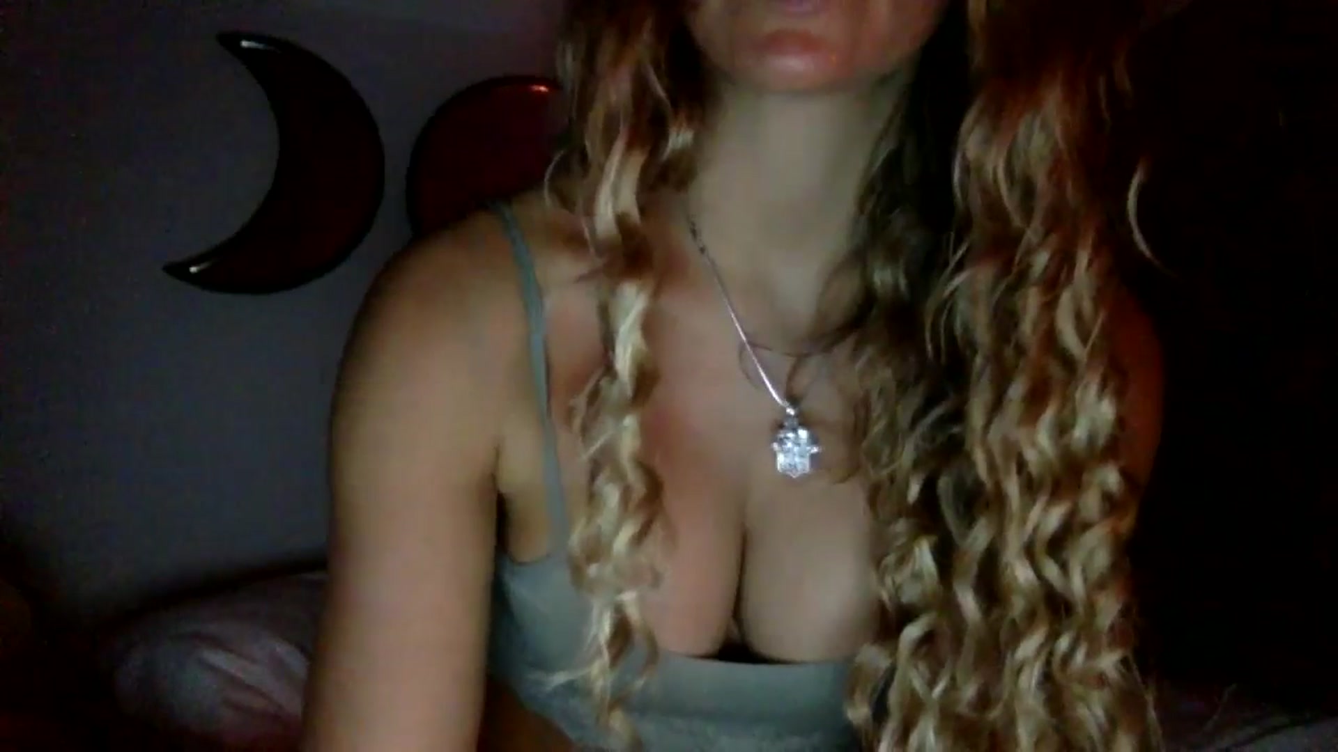 Gallery image thumbnail from Angeleska's myfreecams stream on, 09/16/2024, 02:15 image 14 of 20