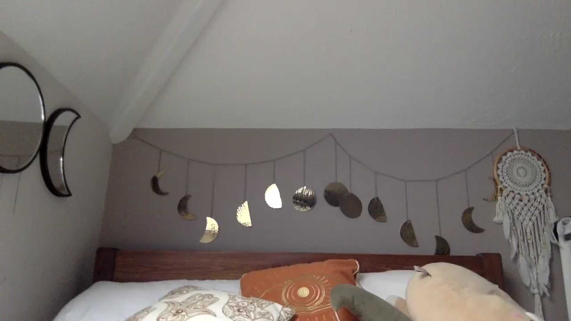 Gallery image thumbnail from Angeleska's myfreecams stream on, 11/03/2024, 10:53 image 13 of 20