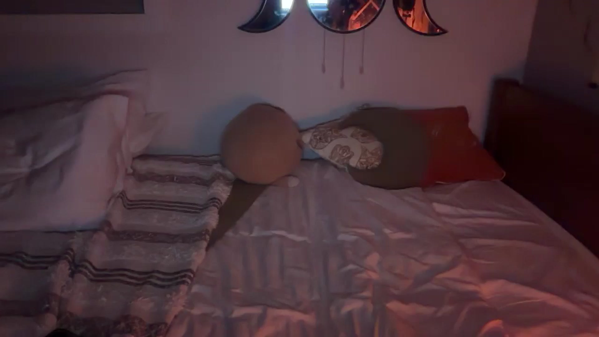 Gallery image thumbnail from Angeleska's myfreecams stream on, 10/17/2025, 23:45 image 16 of 20