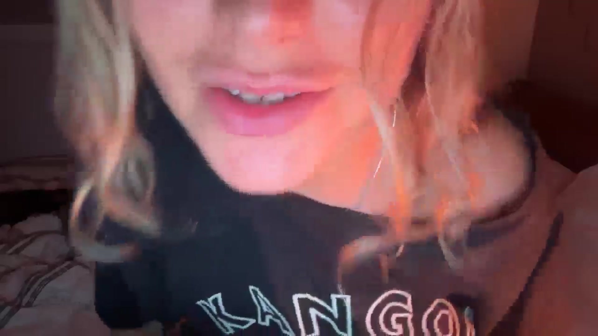 Gallery image thumbnail from Angeleska's myfreecams stream on, 01/09/2026, 23:18 image 5 of 20