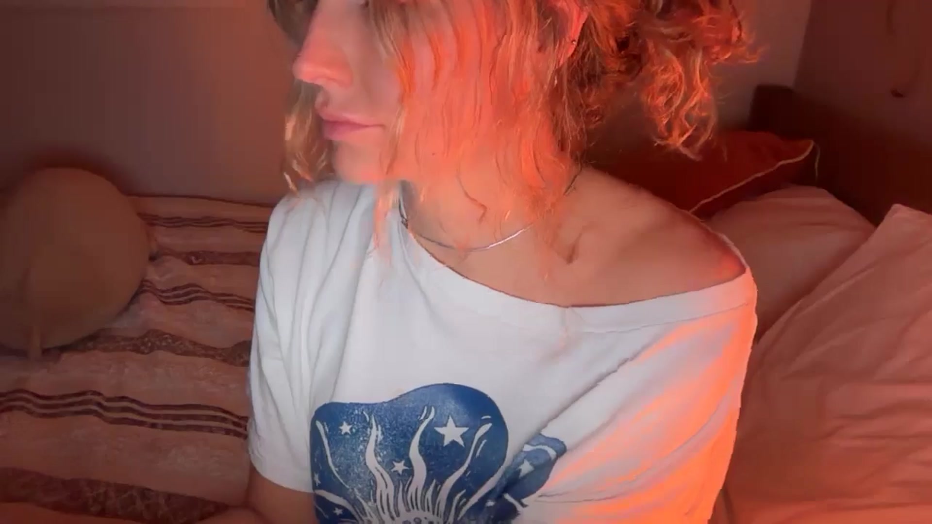 Gallery image thumbnail from Angeleska's myfreecams stream on, 02/19/2026, 20:35 image 17 of 20