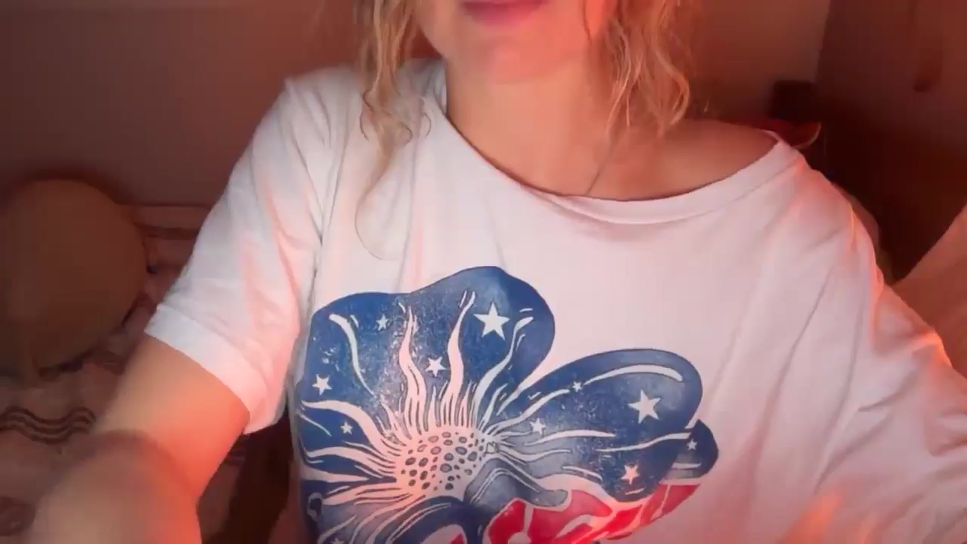 Gallery image thumbnail from Angeleska's myfreecams stream on, 02/19/2026, 21:45 image 18 of 20
