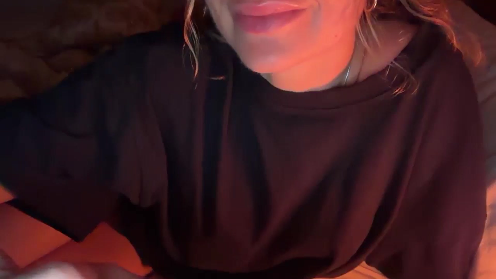 Gallery image thumbnail from Angeleska's myfreecams stream on, 02/20/2026, 22:27 image 19 of 20