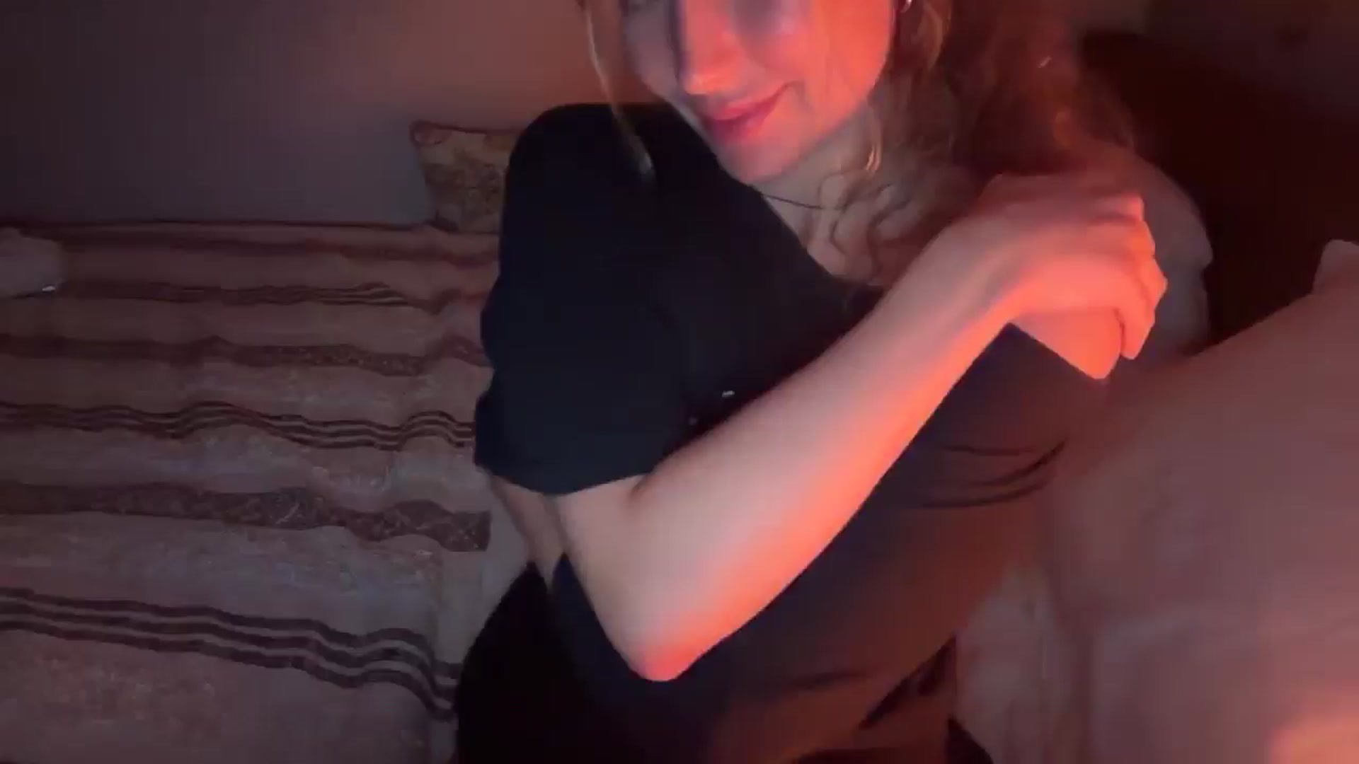 Gallery image thumbnail from Angeleska's myfreecams stream on, 02/22/2026, 02:10 image 20 of 20