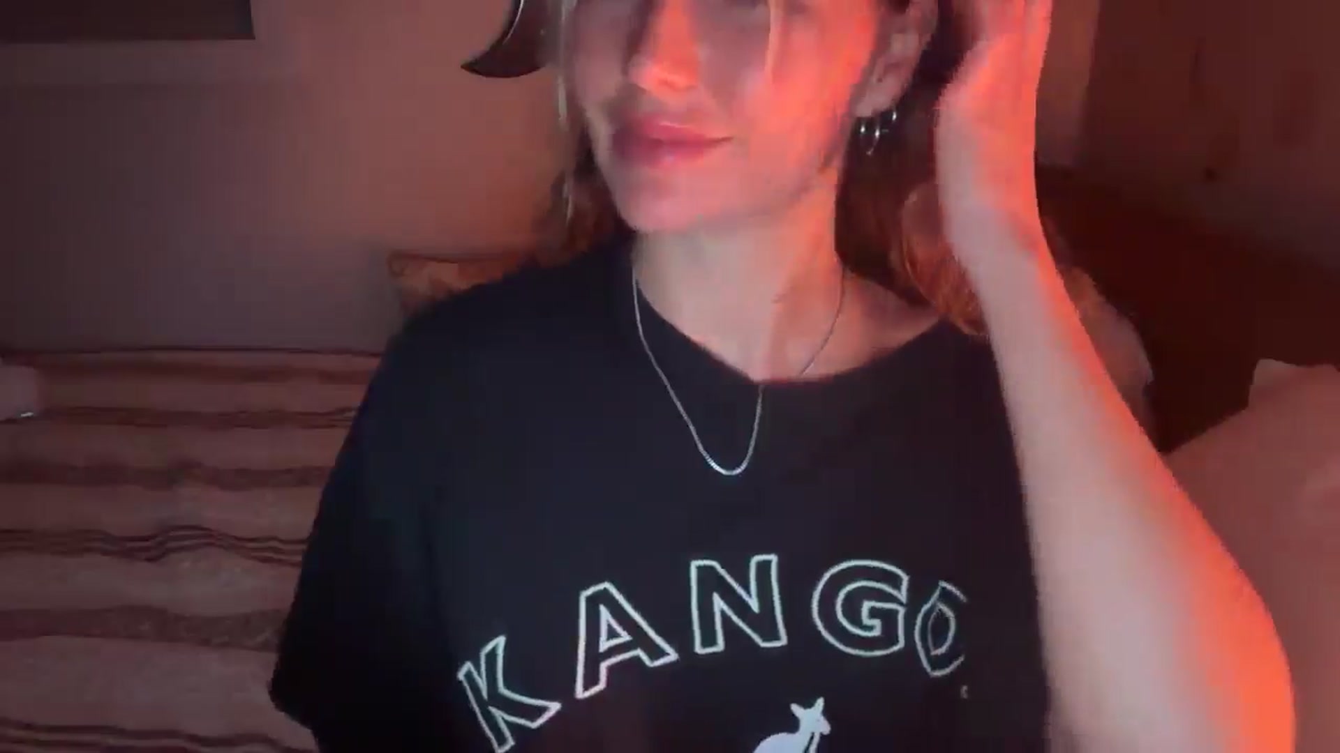 Gallery image thumbnail from Angeleska's myfreecams stream on, 02/22/2026, 02:10 image 19 of 20