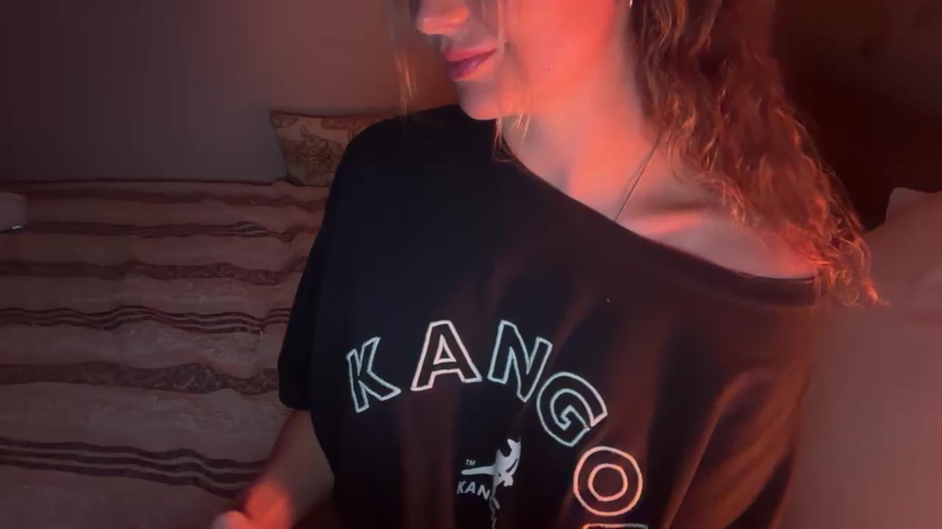Gallery image thumbnail from Angeleska's myfreecams stream on, 02/22/2026, 02:10 image 18 of 20