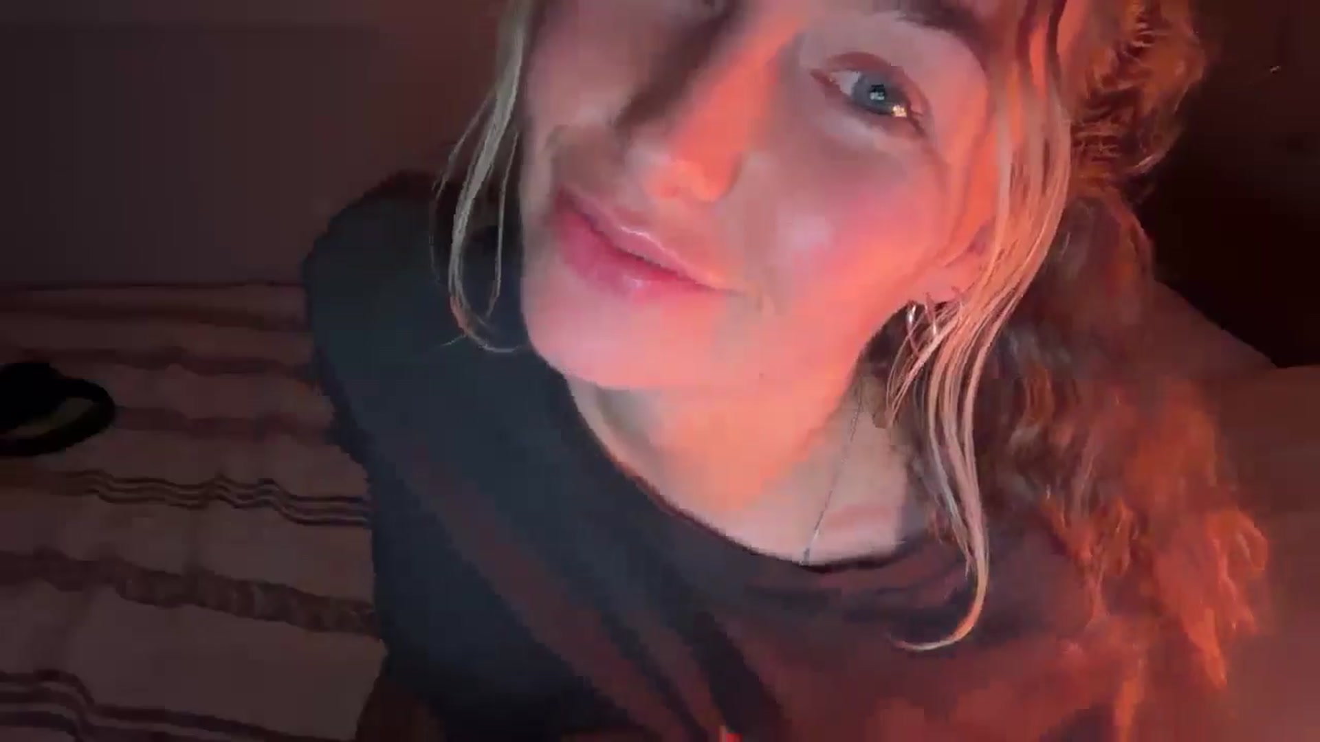 Gallery image thumbnail from Angeleska's myfreecams stream on, 02/22/2026, 22:37 image 8 of 20