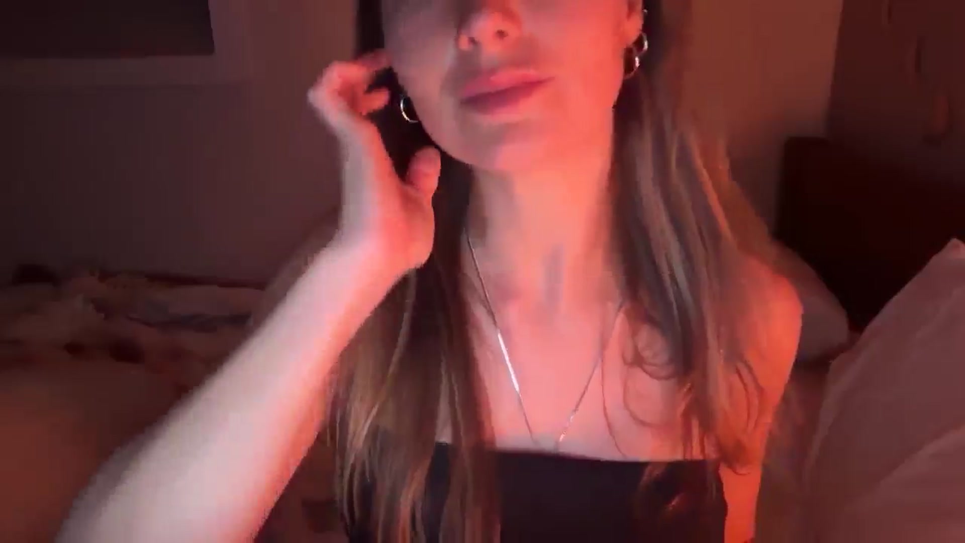 Gallery image thumbnail from Angeleska's myfreecams stream on, 03/07/2026, 23:03 image 14 of 20