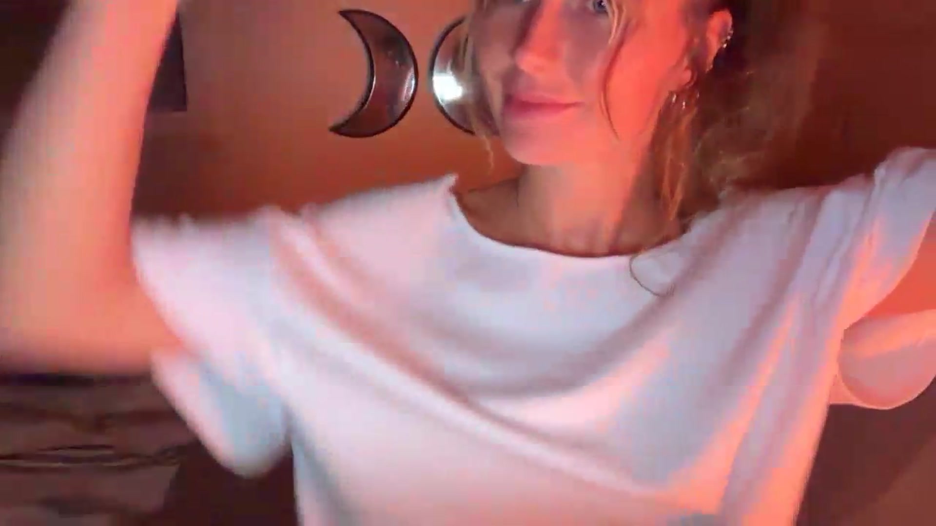 Gallery image thumbnail from Angeleska's myfreecams stream on, 09/11/2026, 20:45 image 9 of 20