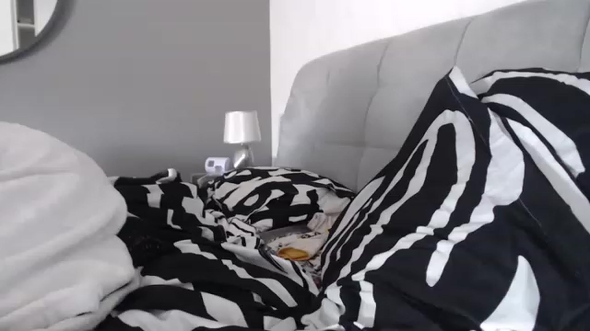Gallery image thumbnail from Angeleyesblue's myfreecams stream on, 11/22/2022, 12:42 image 17 of 20