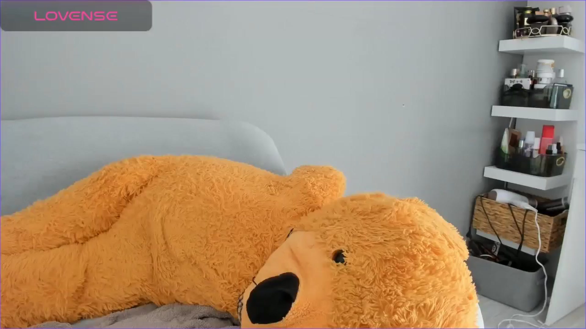 Gallery image thumbnail from Angeleyesblue's myfreecams stream on, 09/10/2024, 10:28 image 12 of 20
