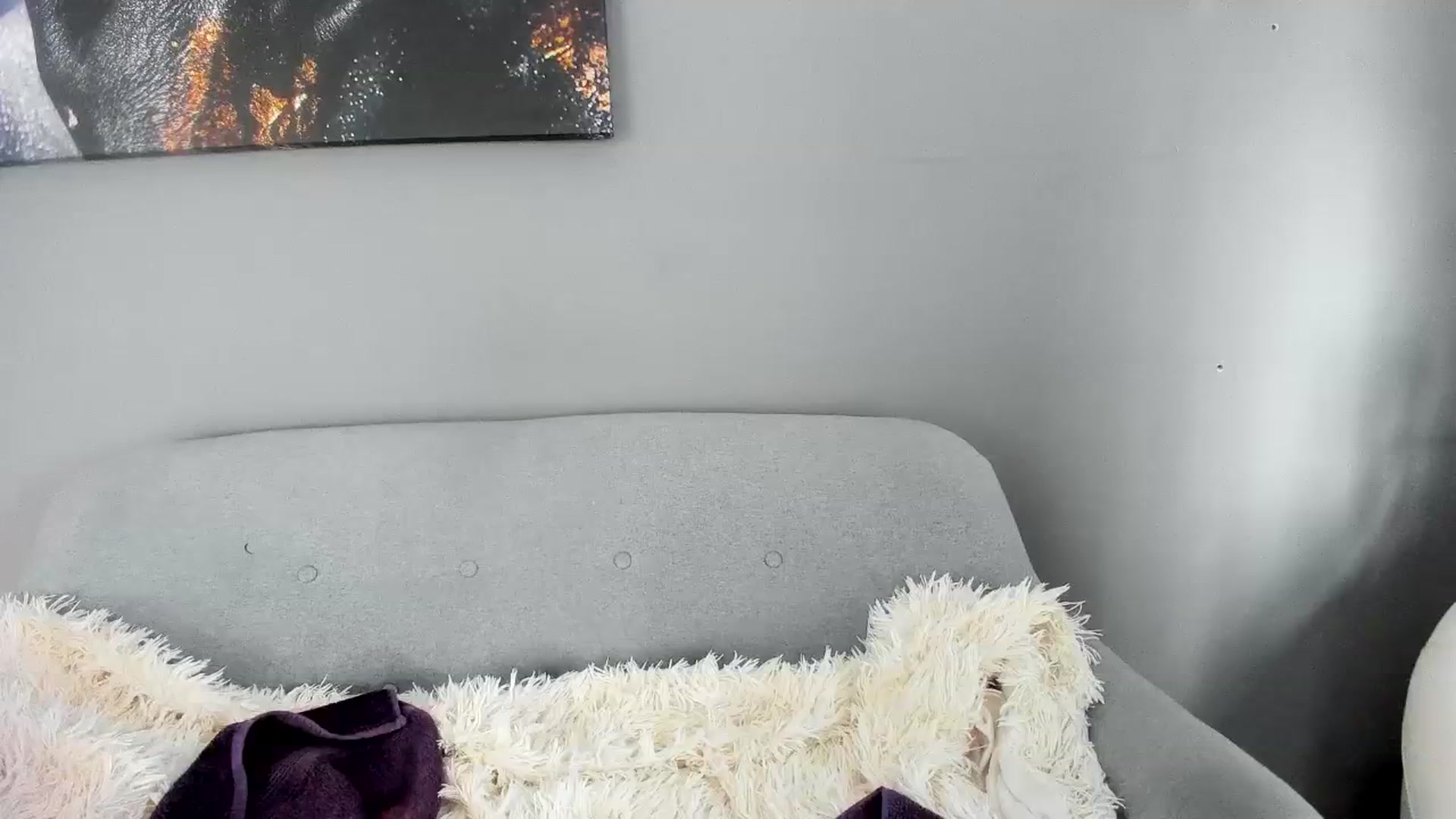 Gallery image thumbnail from Angeleyesblue's myfreecams stream on, 10/24/2024, 08:24 image 3 of 20