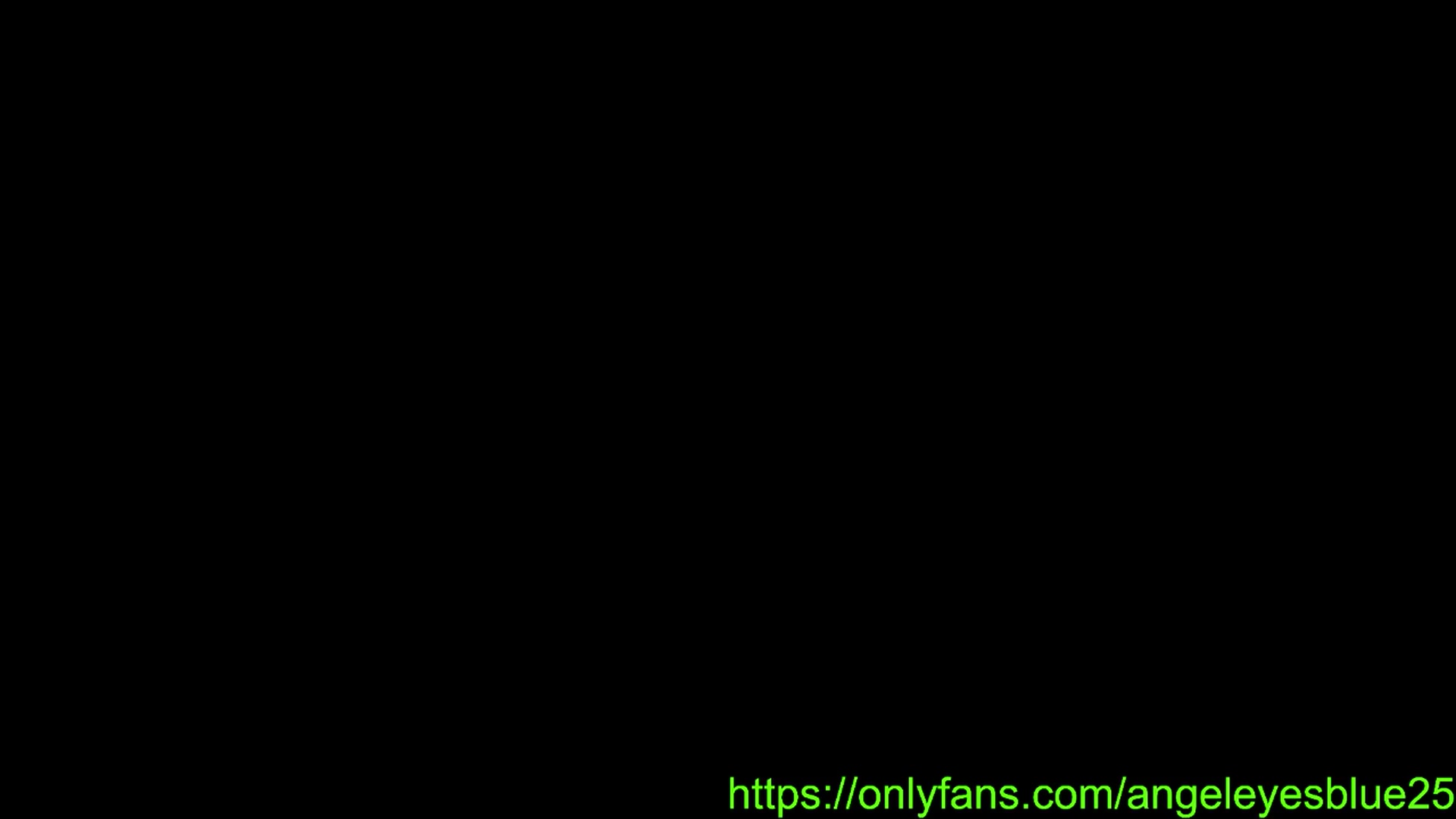 Gallery image thumbnail from Angeleyesblue's myfreecams stream on, 11/02/2024, 11:02 image 11 of 20