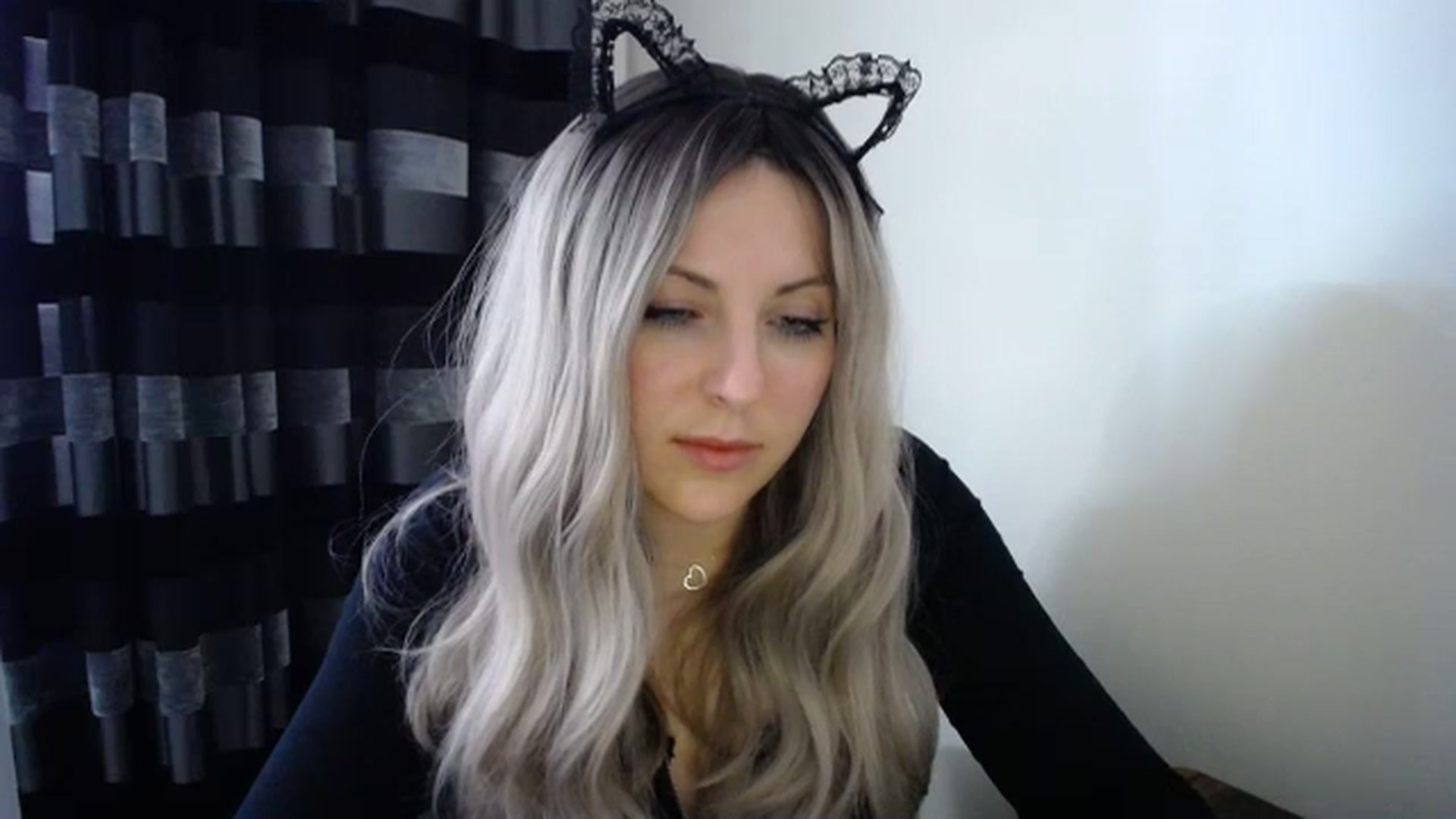 Gallery image thumbnail from AngelicLady's myfreecams stream on, 06/18/2024, 11:48 image 13 of 20