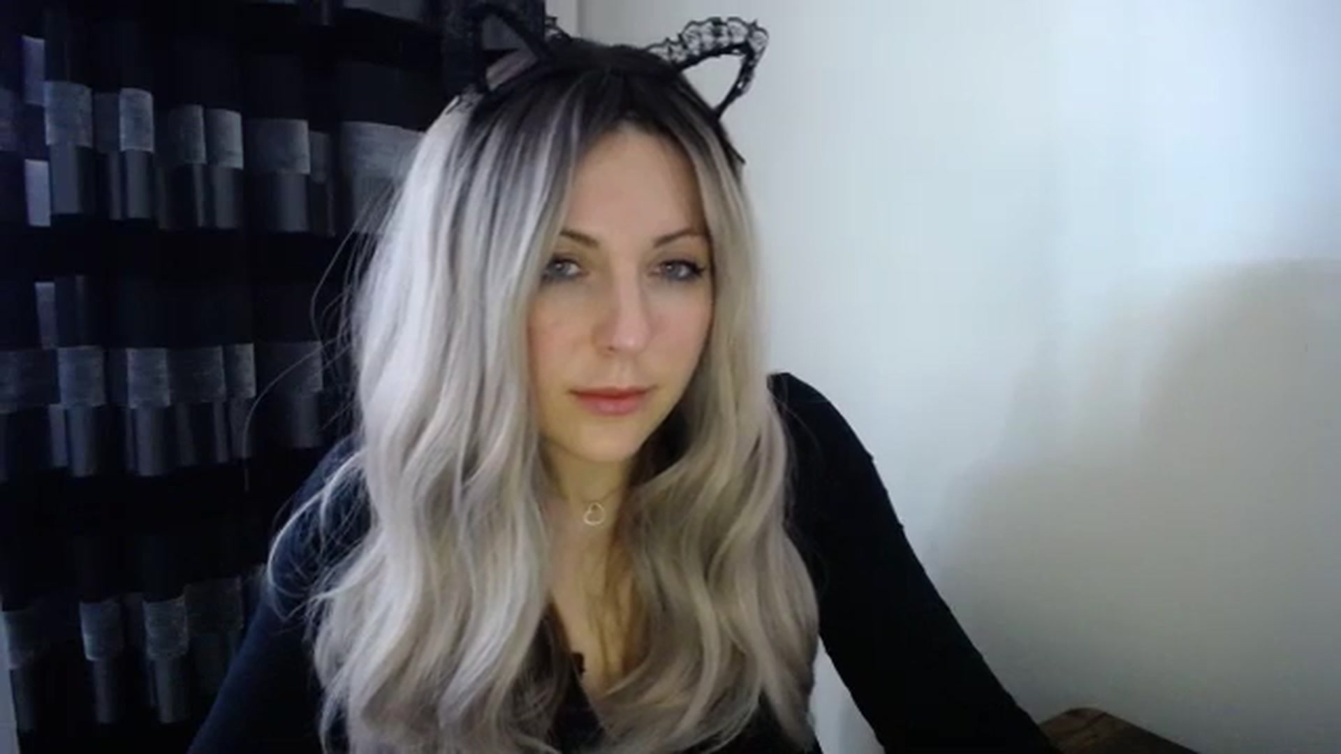Gallery image thumbnail from AngelicLady's myfreecams stream on, 06/18/2024, 11:48 image 17 of 20