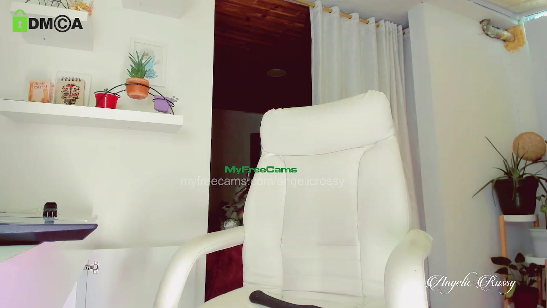 Gallery image thumbnail from AngelicRossy's myfreecams stream on, 03/06/2023, 21:27 image 11 of 20