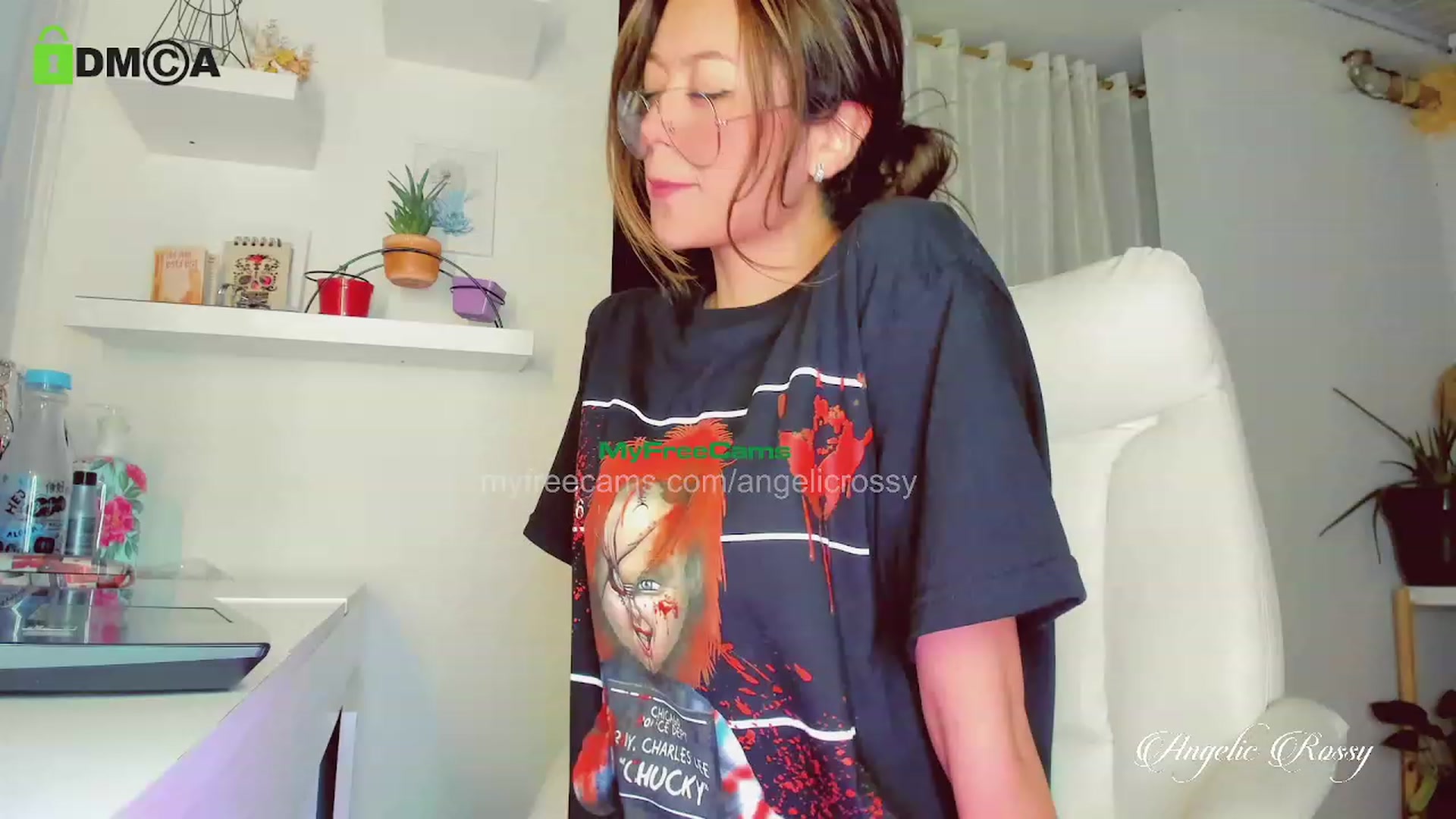Gallery image thumbnail from AngelicRossy's myfreecams stream on, 03/16/2023, 01:06 image 4 of 20