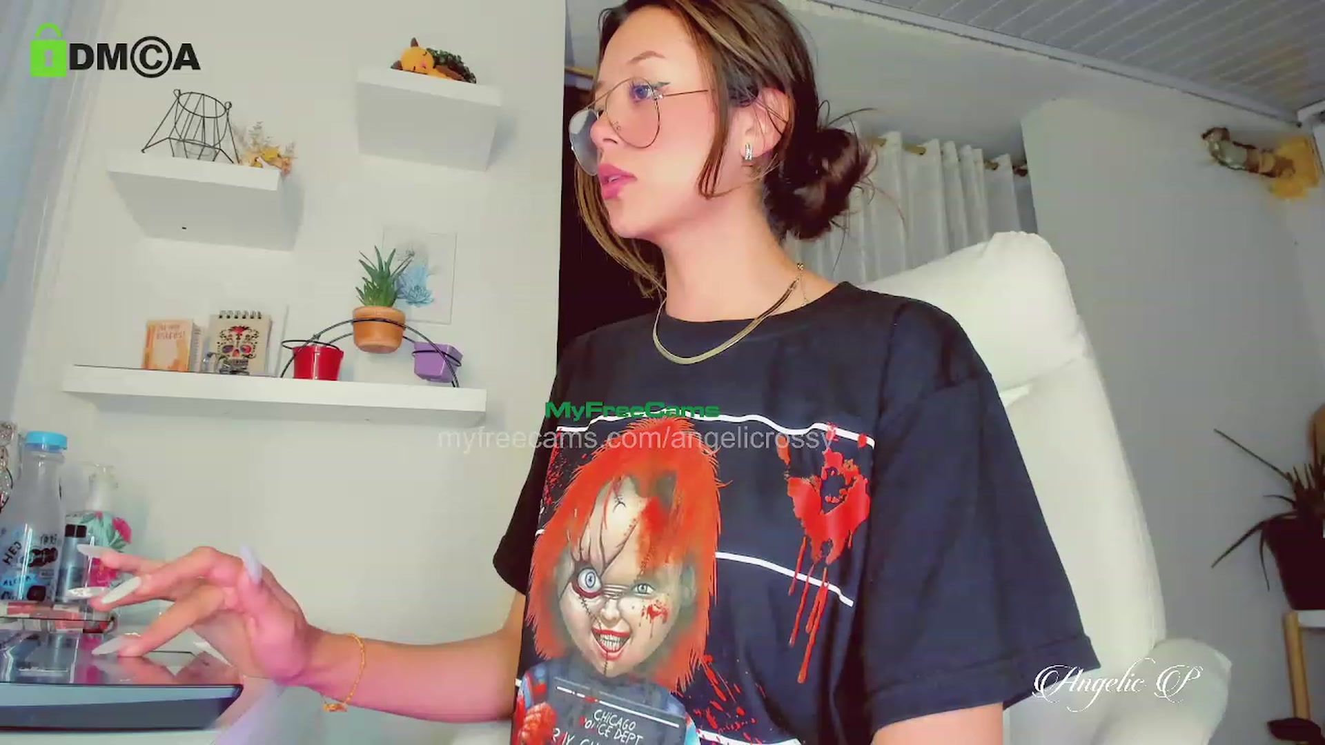 Gallery image thumbnail from AngelicRossy's myfreecams stream on, 03/16/2023, 01:06 image 9 of 20