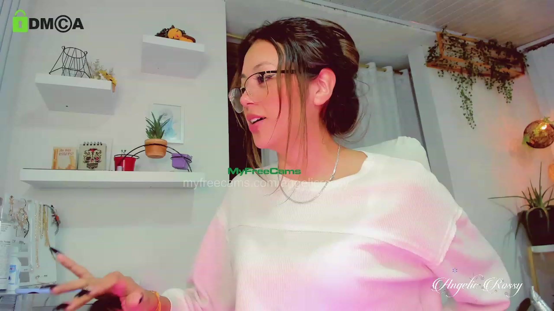 Gallery image thumbnail from AngelicRossy's myfreecams stream on, 05/23/2023, 01:08 image 13 of 20
