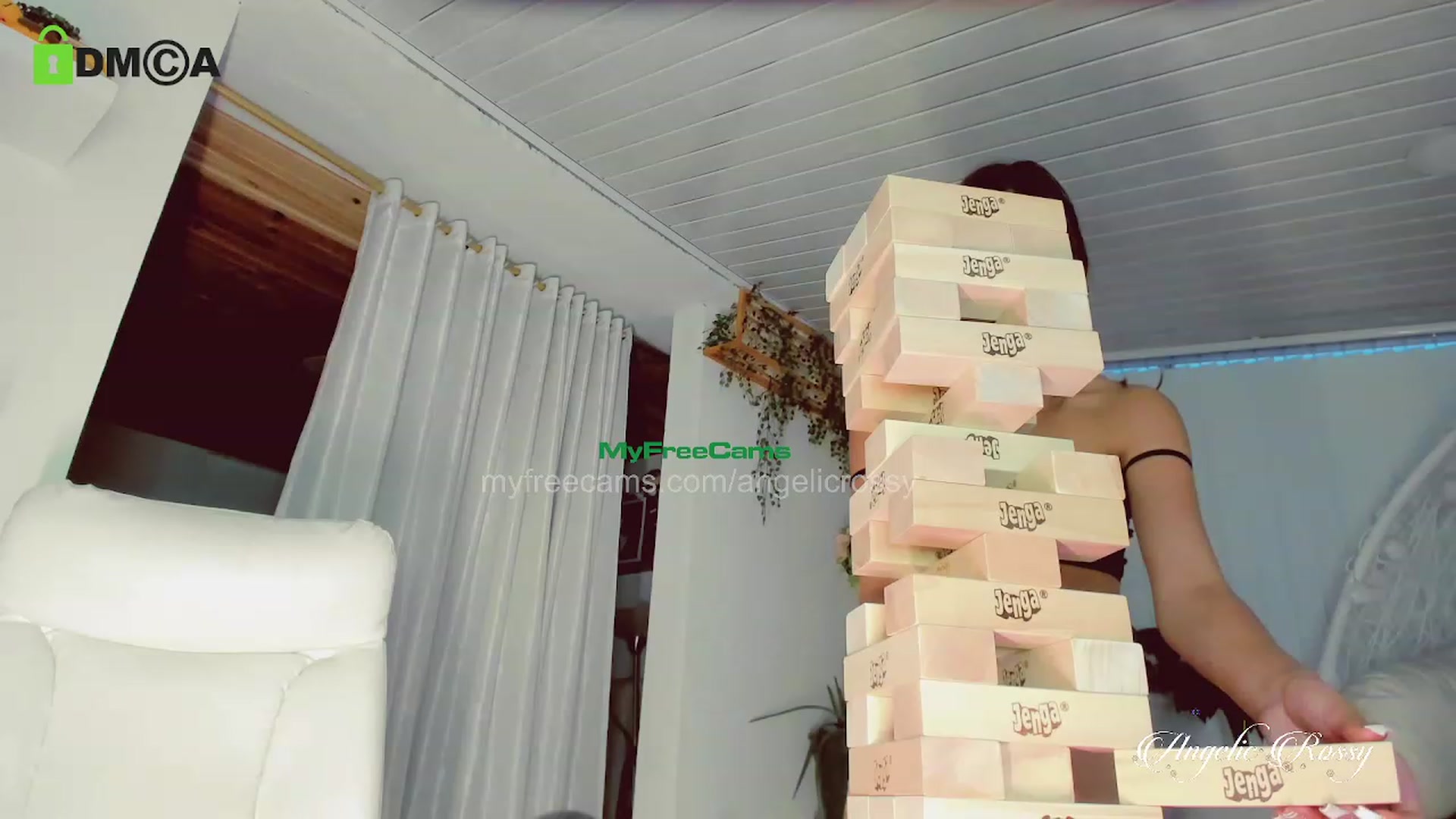 Gallery image thumbnail from AngelicRossy's myfreecams stream on, 06/23/2023, 24:17 image 16 of 20