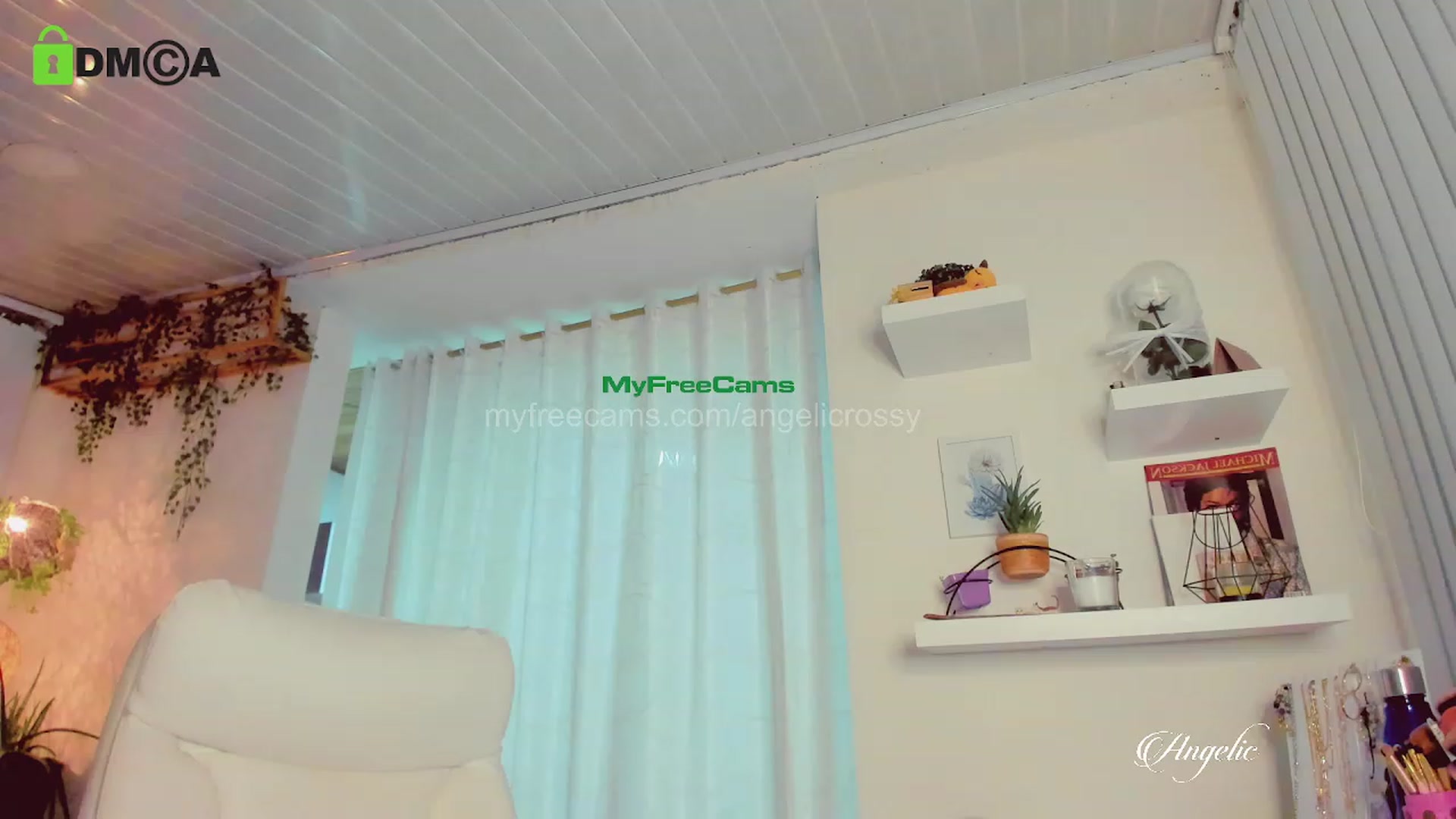 Gallery image thumbnail from AngelicRossy's myfreecams stream on, 07/26/2023, 24:38 image 19 of 20