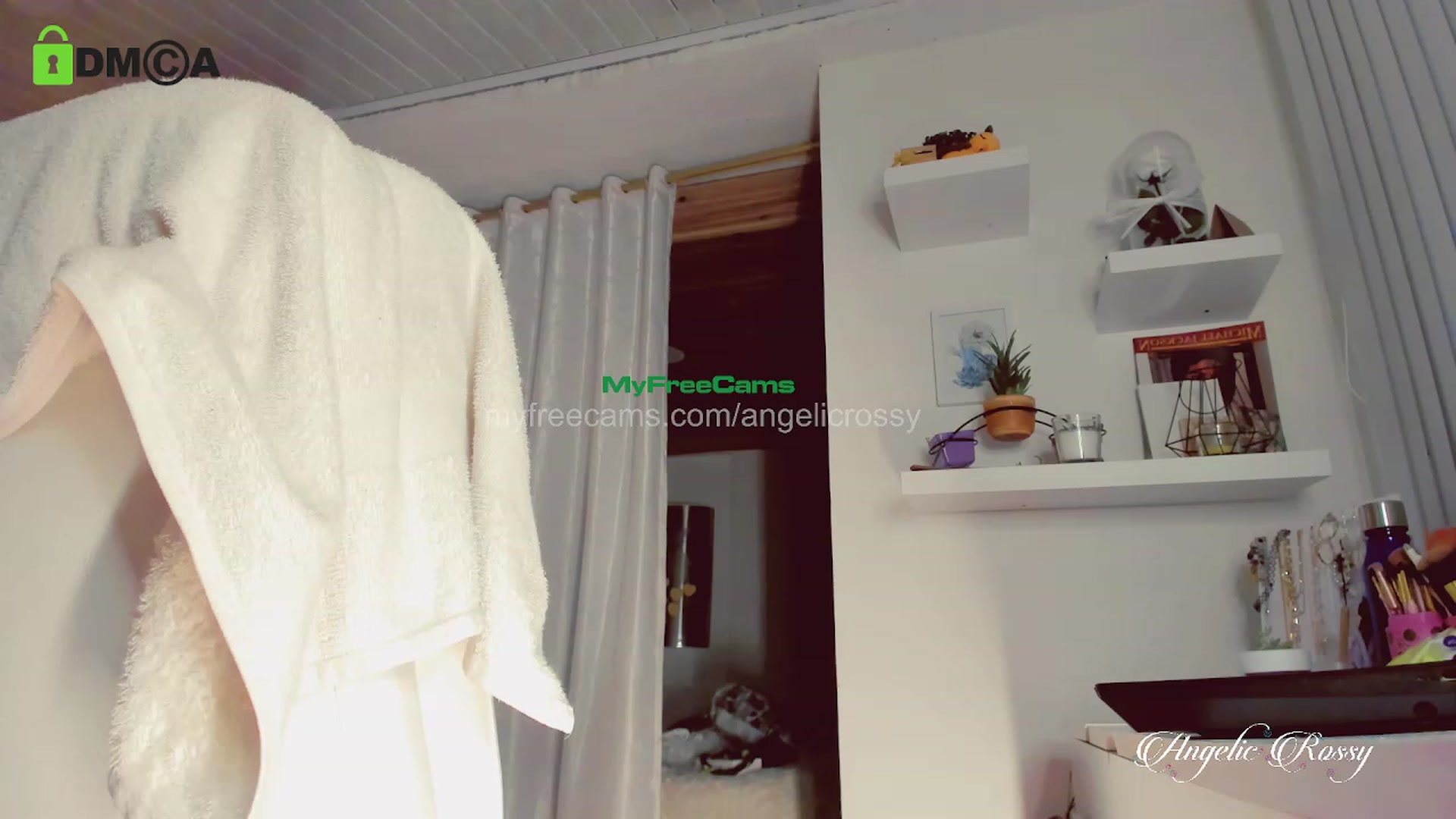 Gallery image thumbnail from AngelicRossy's myfreecams stream on, 07/27/2023, 24:16 image 2 of 20